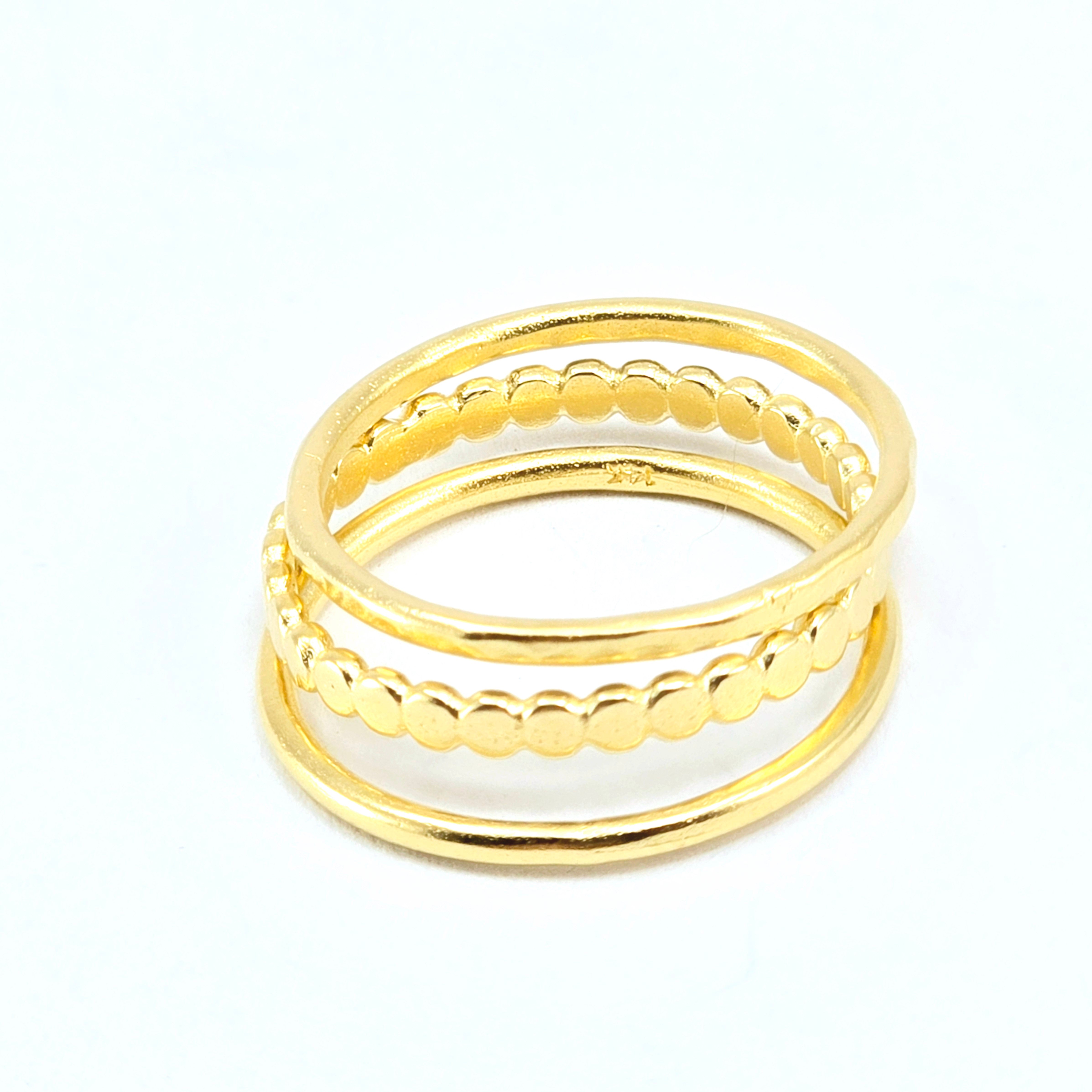 טבעת עדינה פשוטה זהב