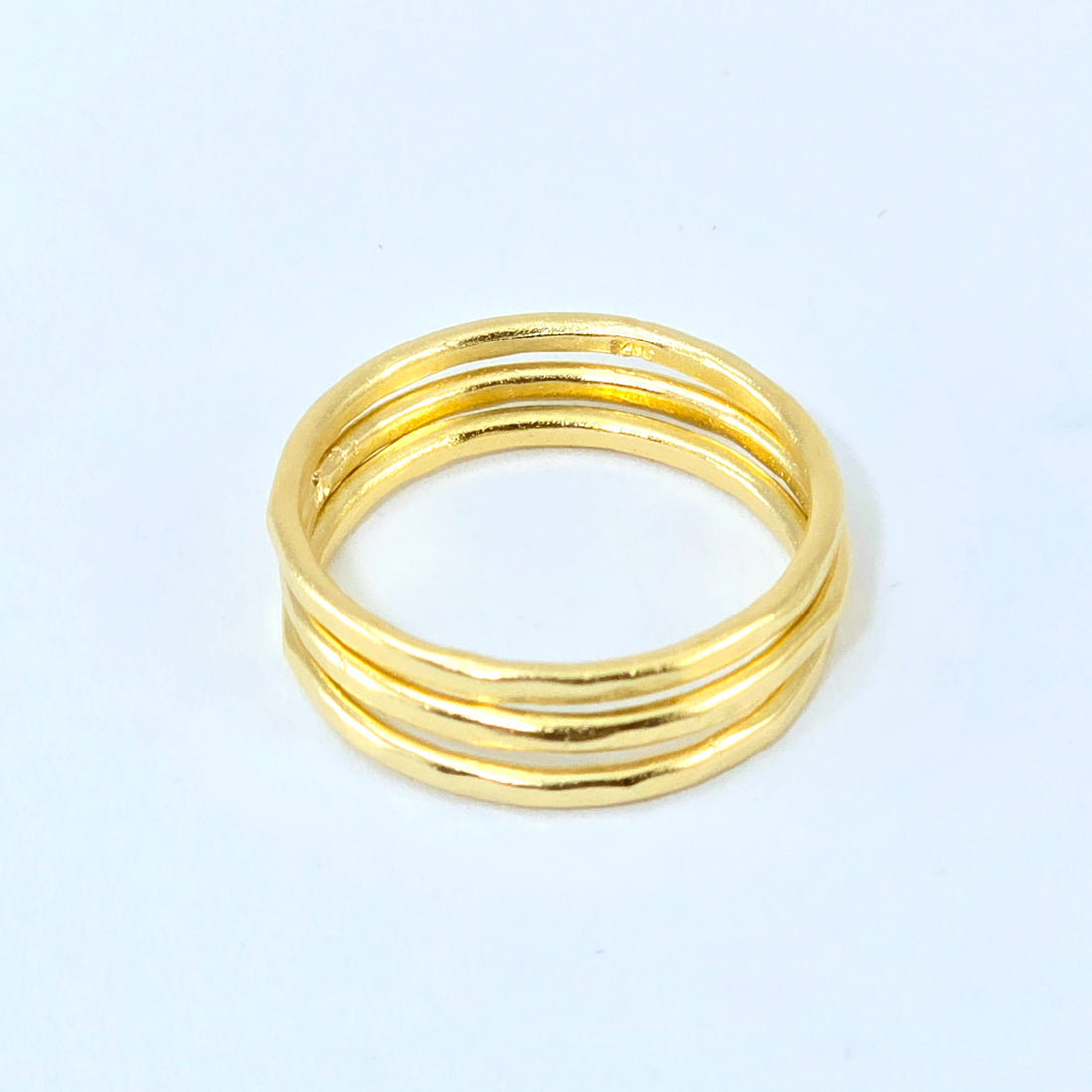 טבעת עדינה פשוטה זהב