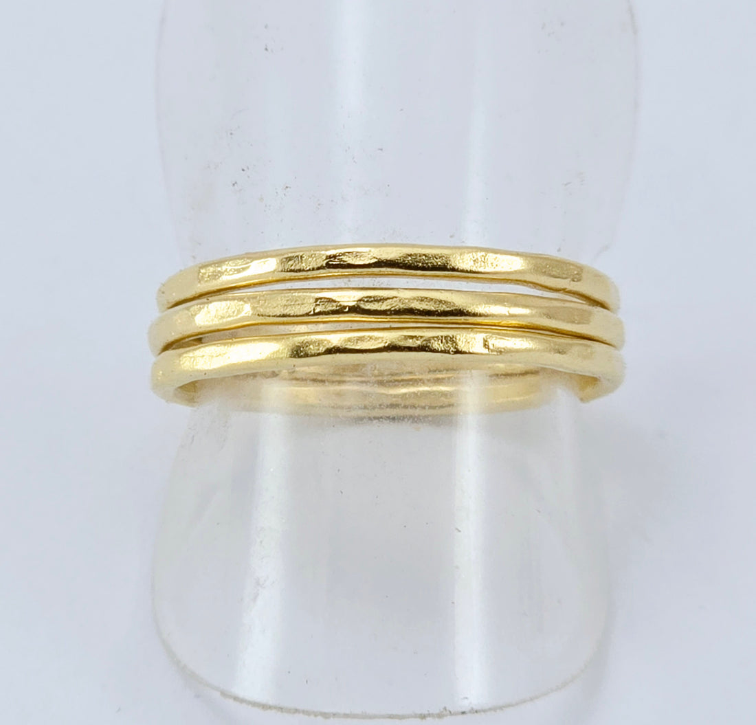 טבעת עדינה פשוטה זהב