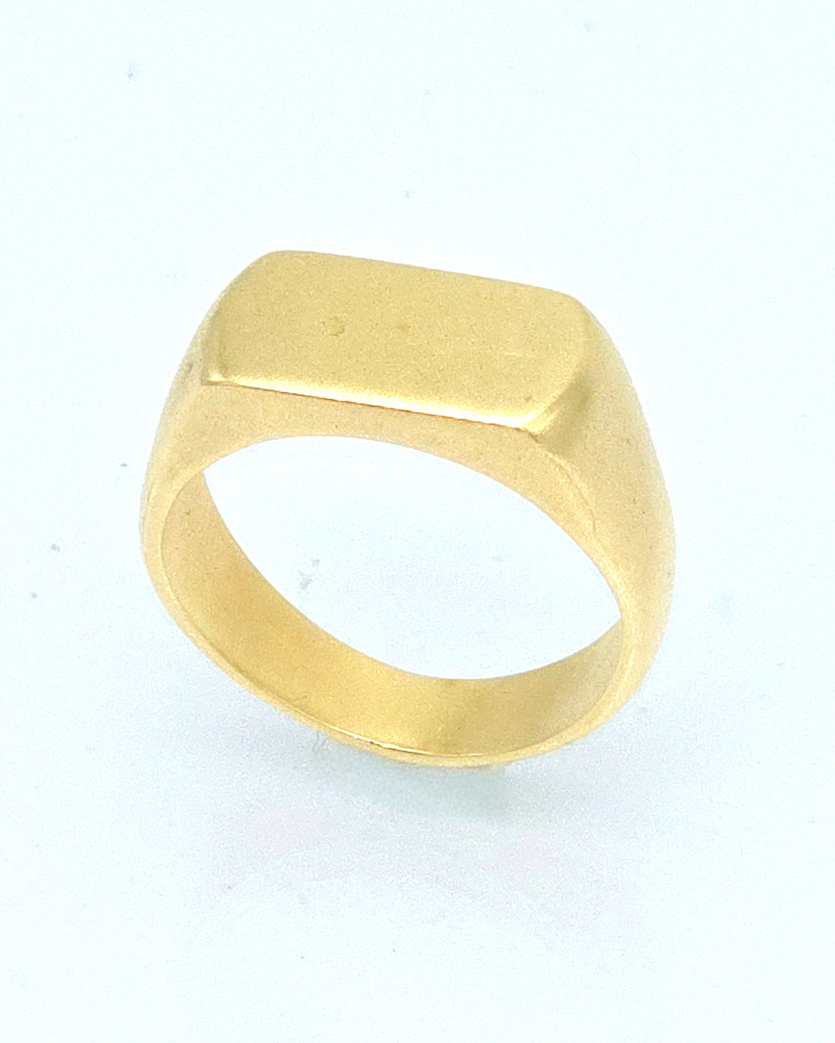 טבעת חותם רחבה ציפוי זהב