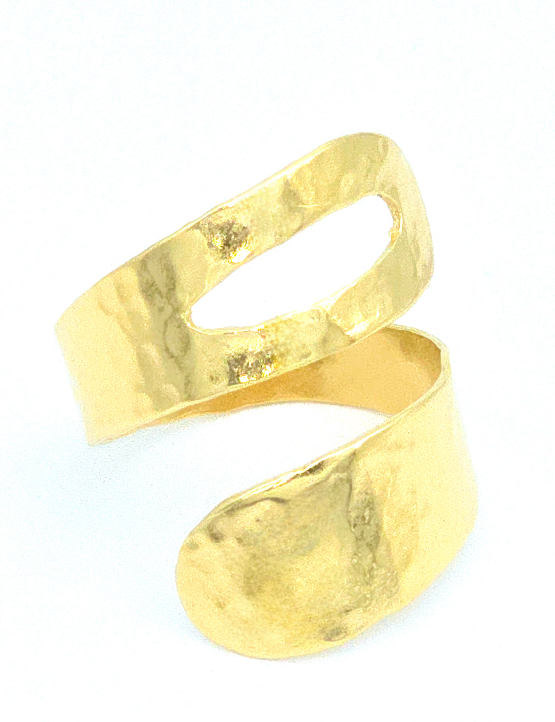 טבעת רחבה פתוחה זהב מתאימה לרוב המידות (Copy)