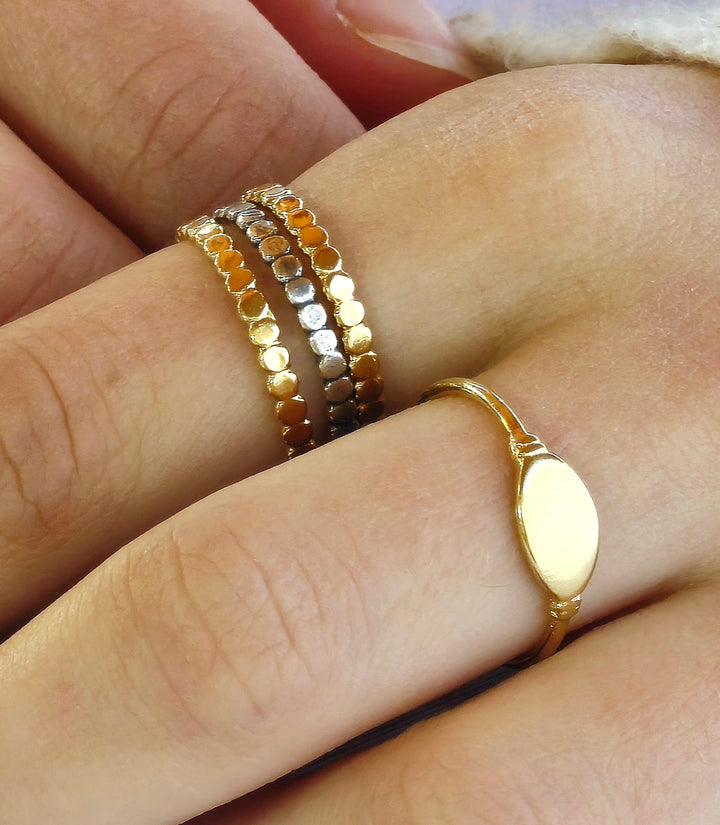 טבעת חותם דקה מזהב 14 קראט