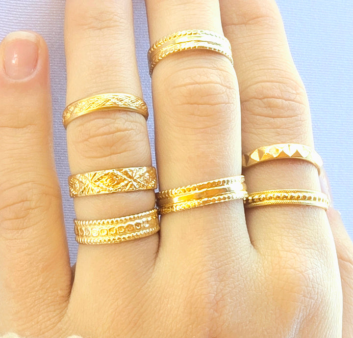 טבעת נישואין רחבה וינטג' ציפוי זהב