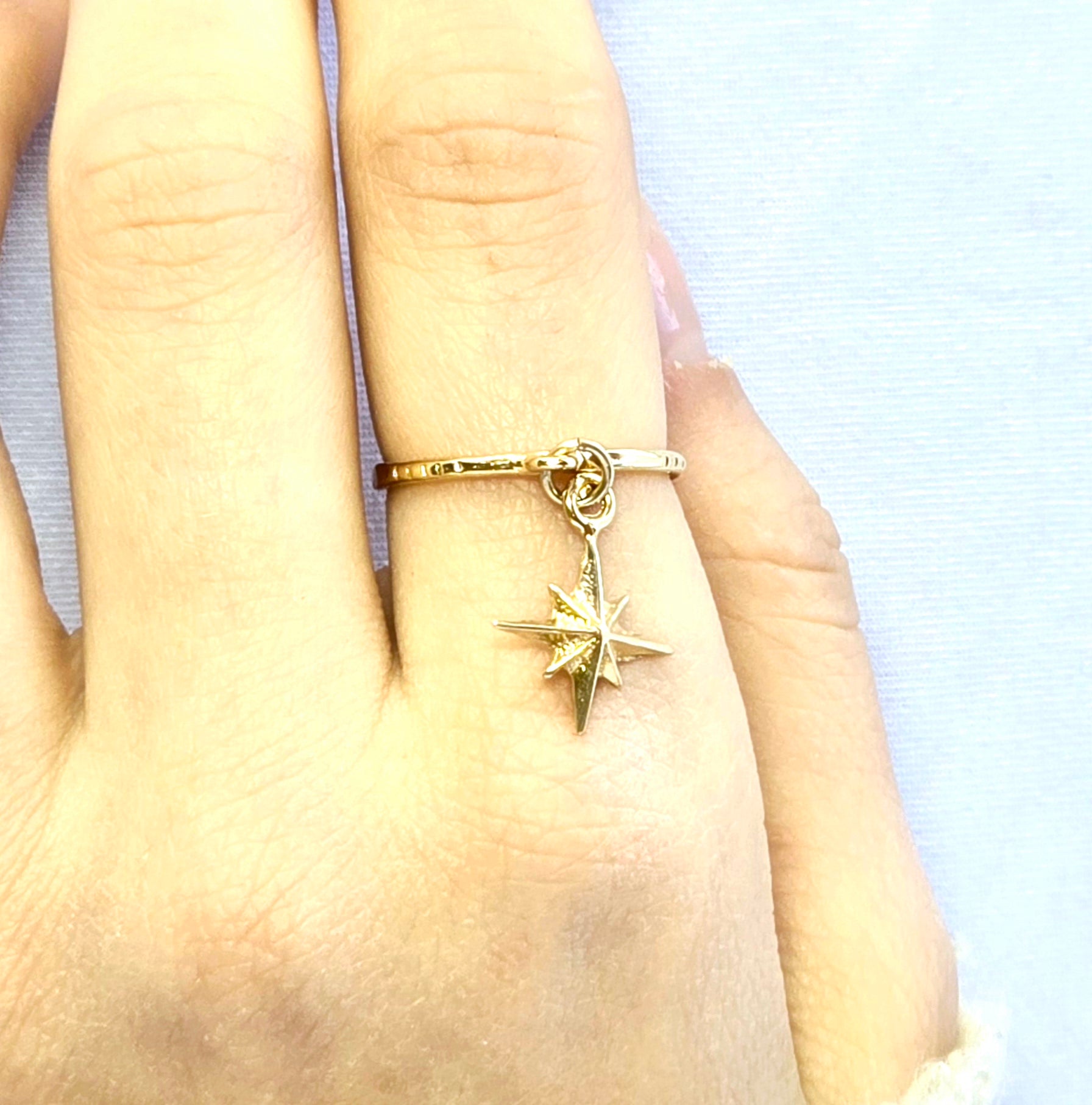 טבעת ציפוי זהב כוכב הצפון מתנועע