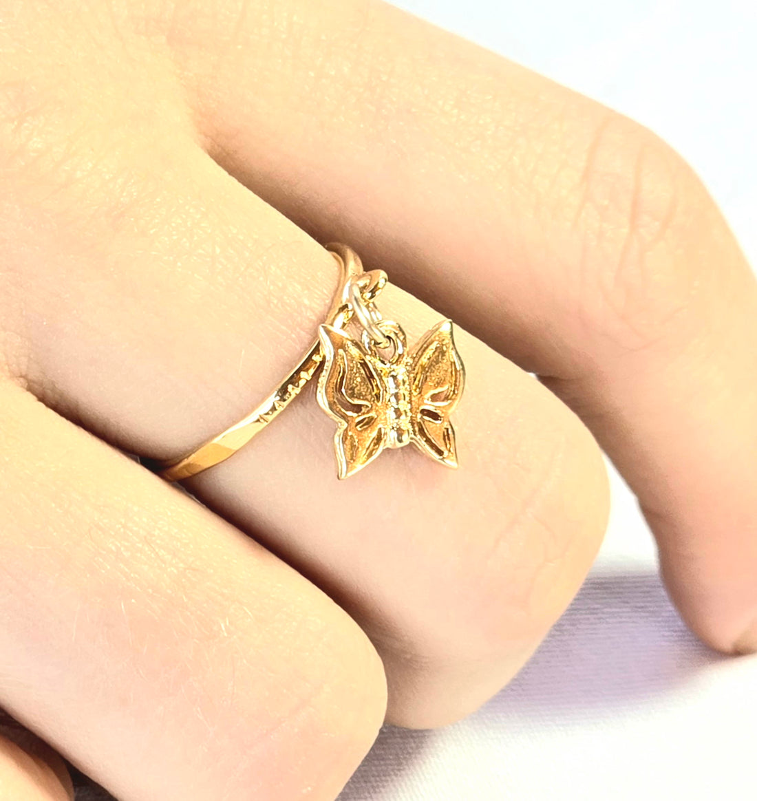 טבעת ציפוי זהב פרפר מתנועע