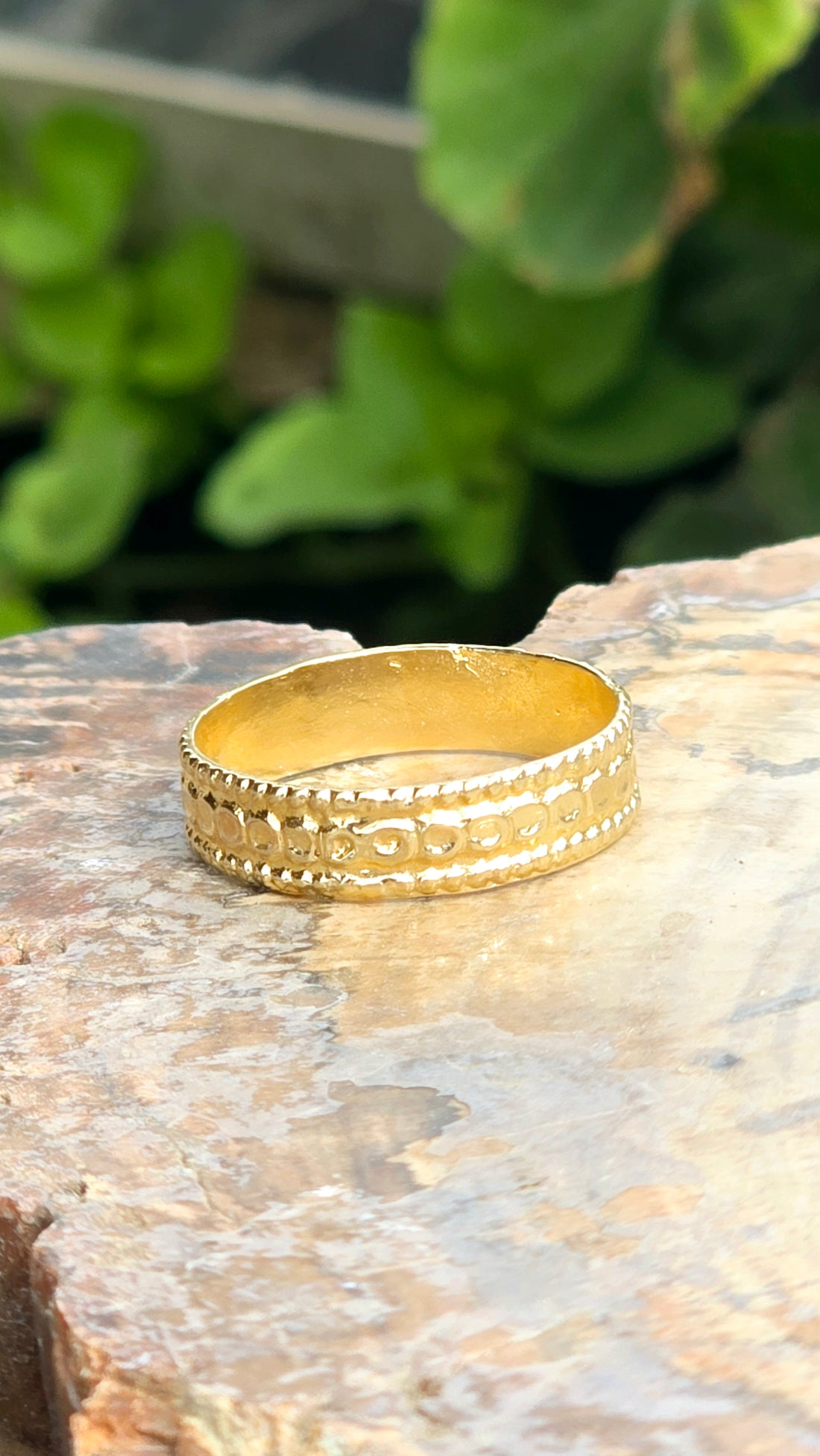 טבעת נישואין רחבה זהב 14 קראט