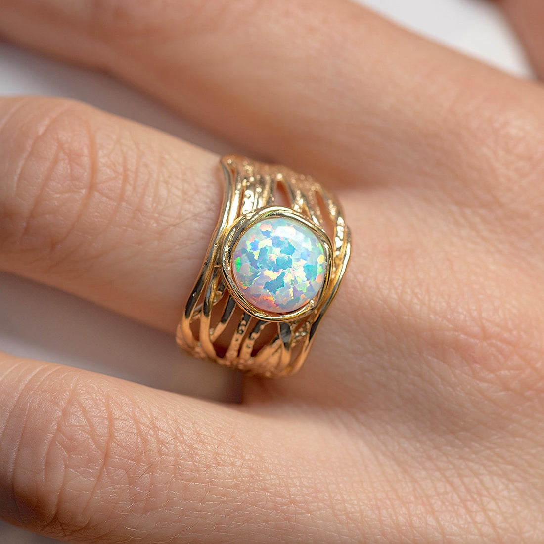 טבעת זהב רחבה ועבה 14 קראט