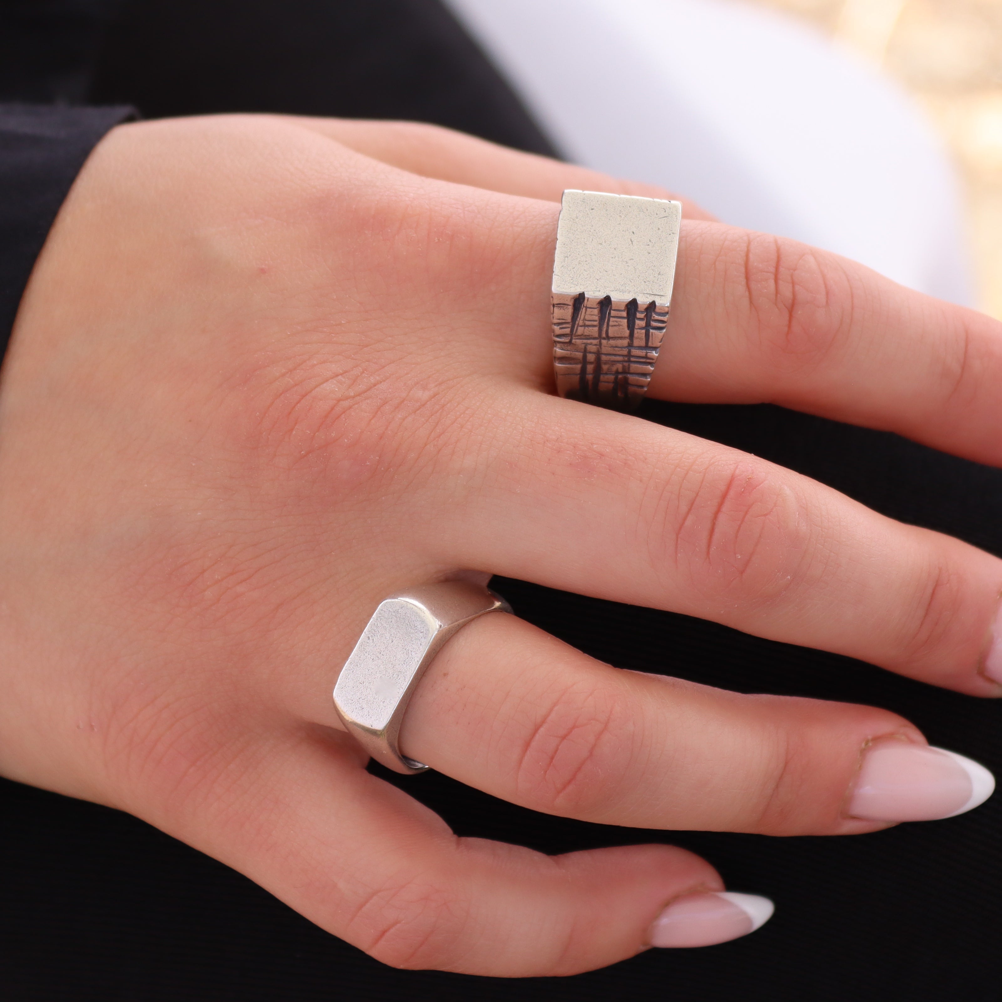 טבעת חותם רחבה ציפוי זהב