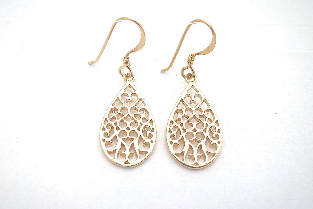 שרשרת תליון טיפה פיליגרן בסגנון ויקטוריאני מזהב 14 קראט