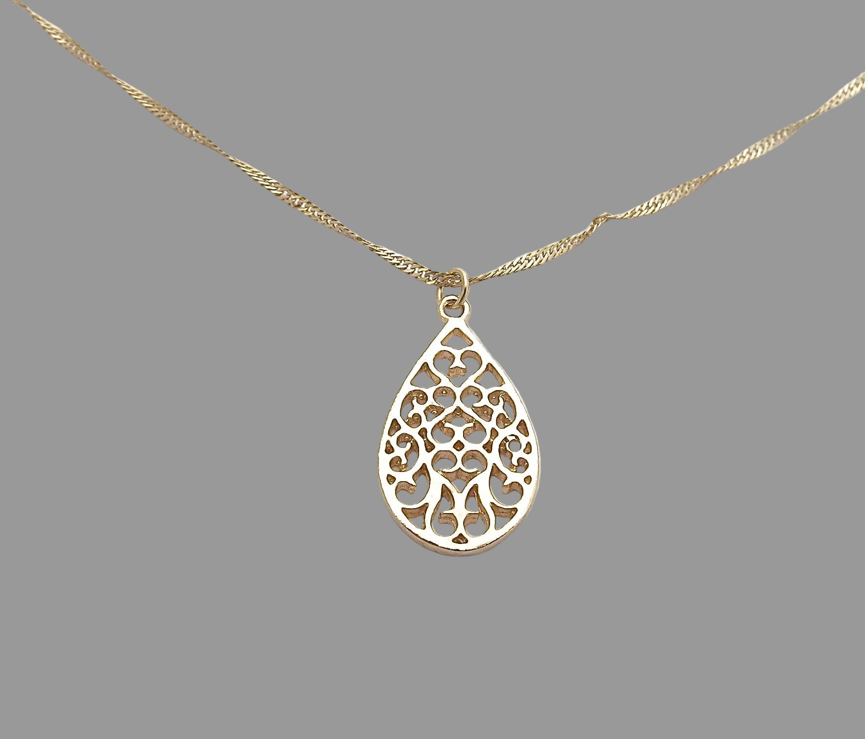 שרשרת תליון טיפה פיליגרן בסגנון ויקטוריאני מזהב 14 קראט