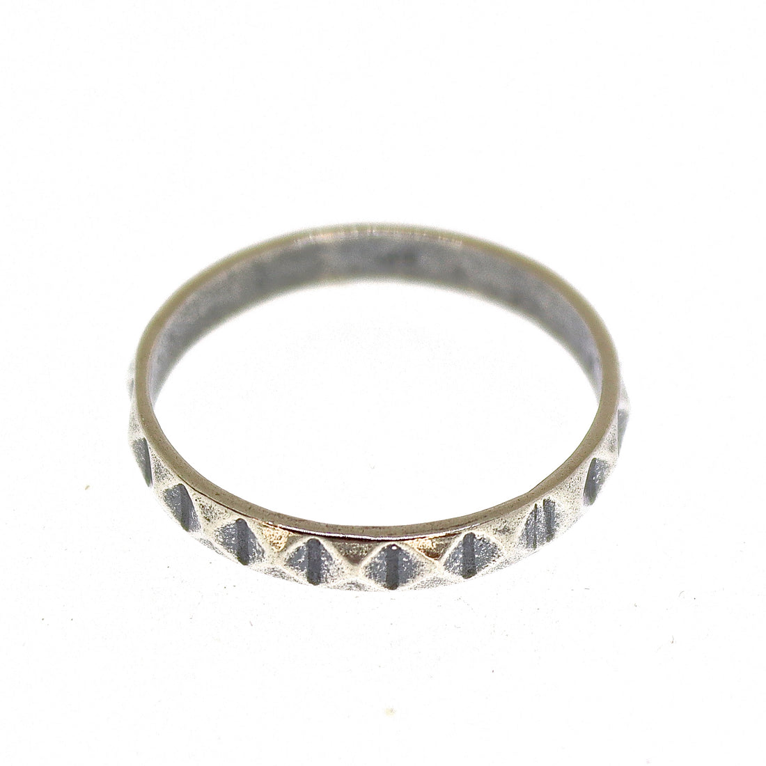 טבעת משולשים כסף 925 (Copy)