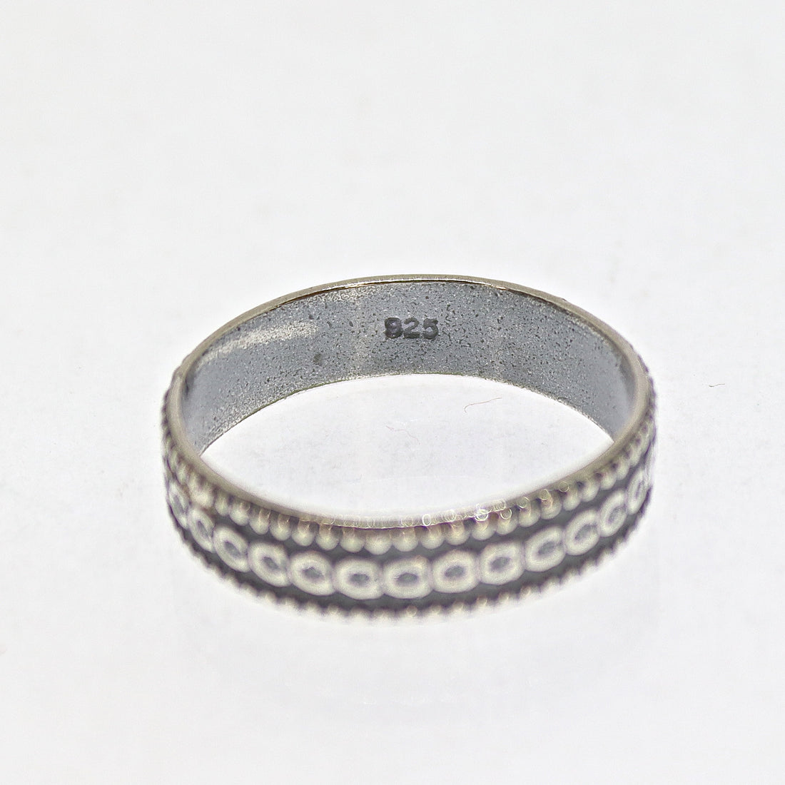 טבעת רחבה מנוקדת כסף 925