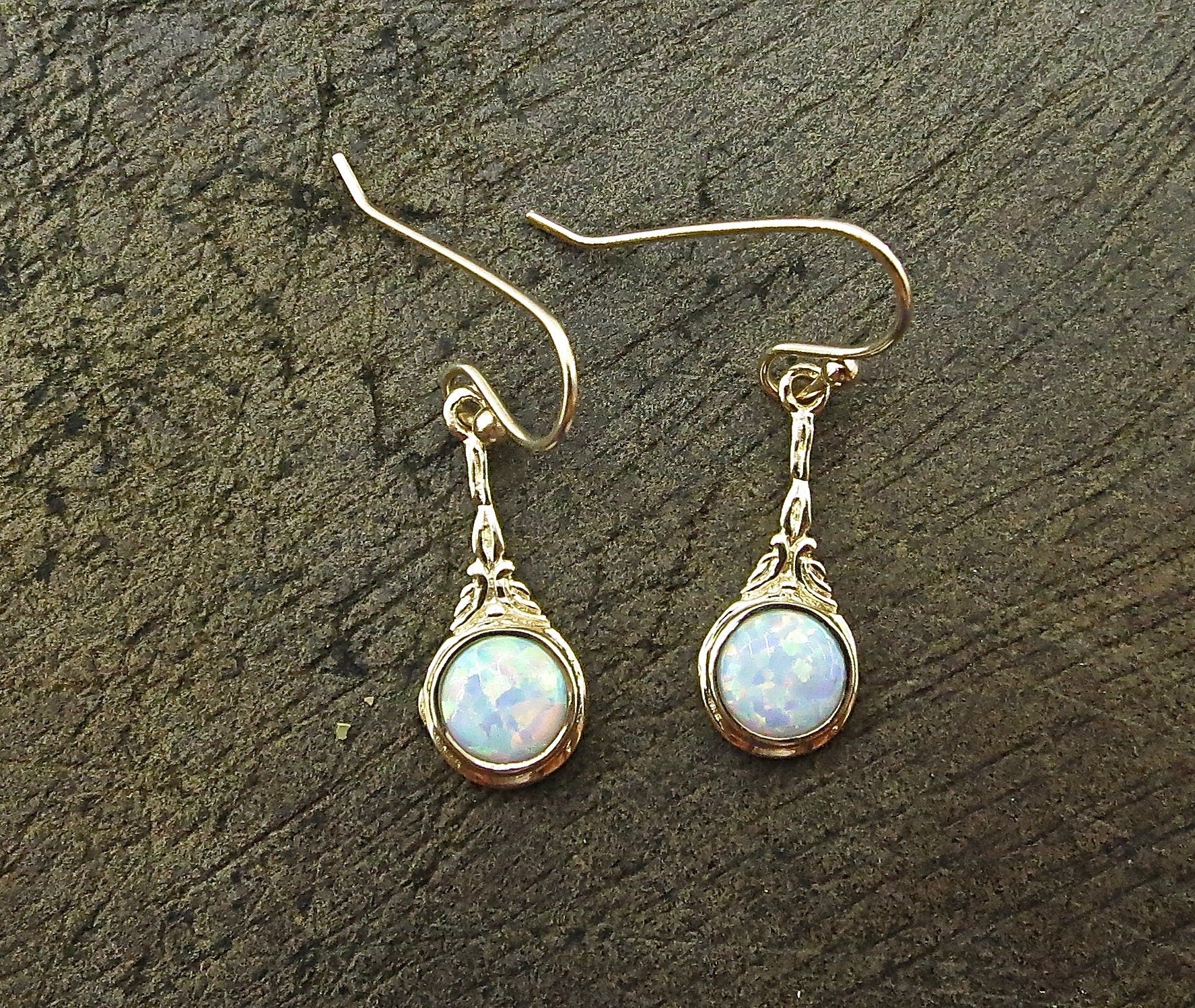 עגילי אופל מזהב 14 קראט מלא, עגילי אופל לבן ויקטוריאניים