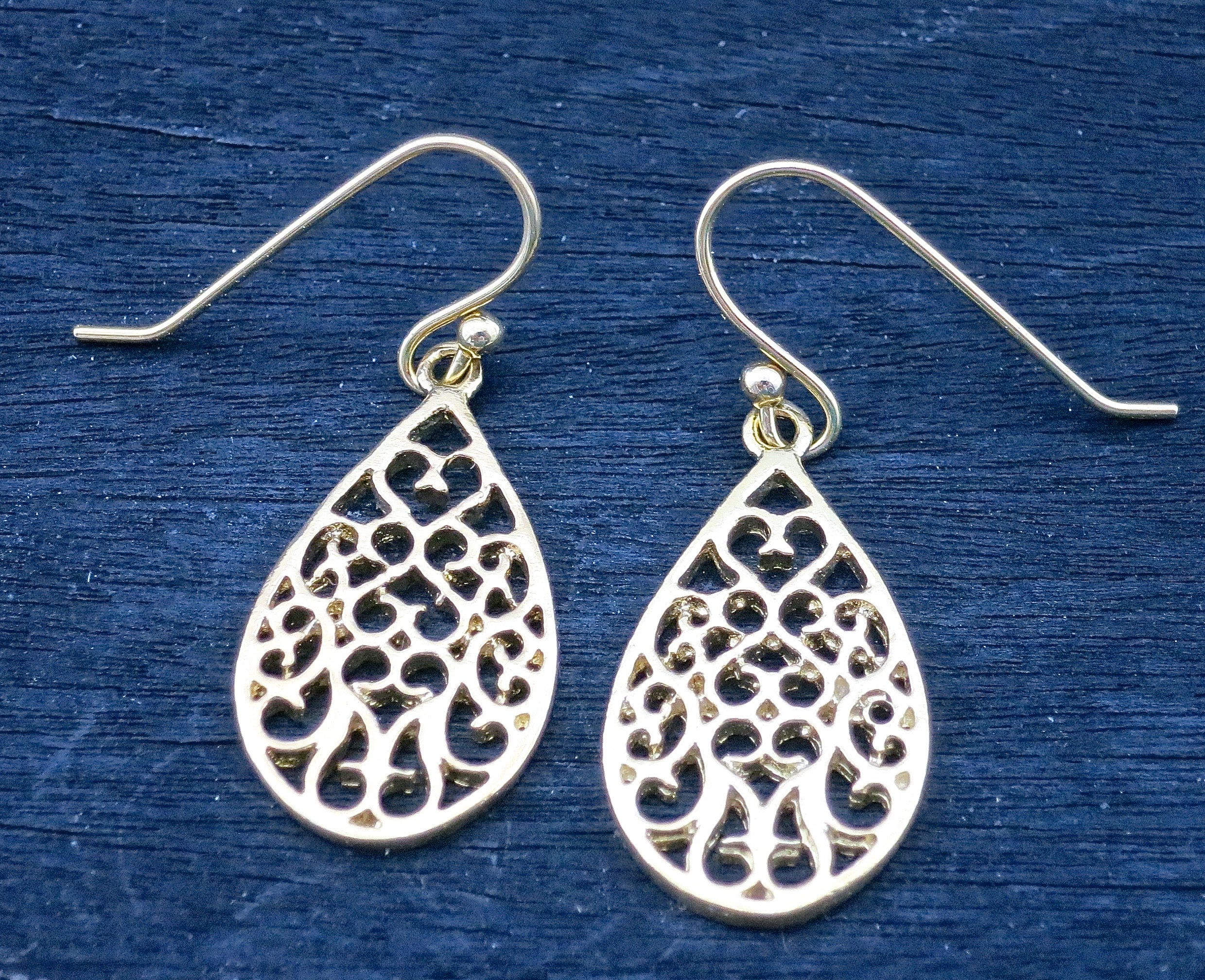 עגילי זהב 14 קראט מלאים, עגילי זהב פיליגרן טיפה