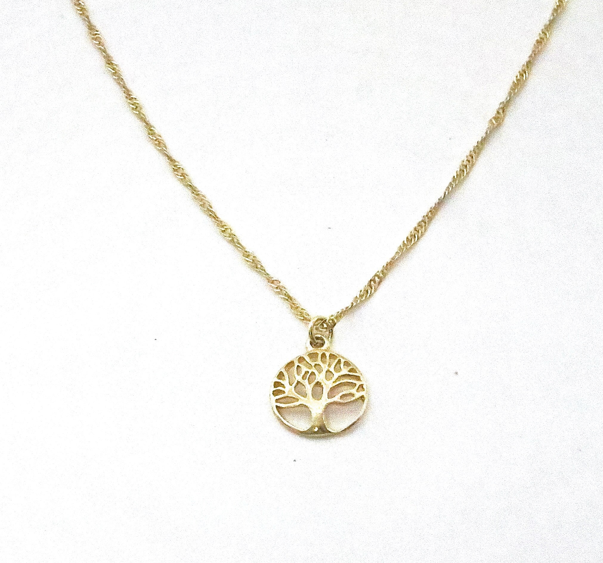 תליון שרשרת עץ החיים מזהב לנשים