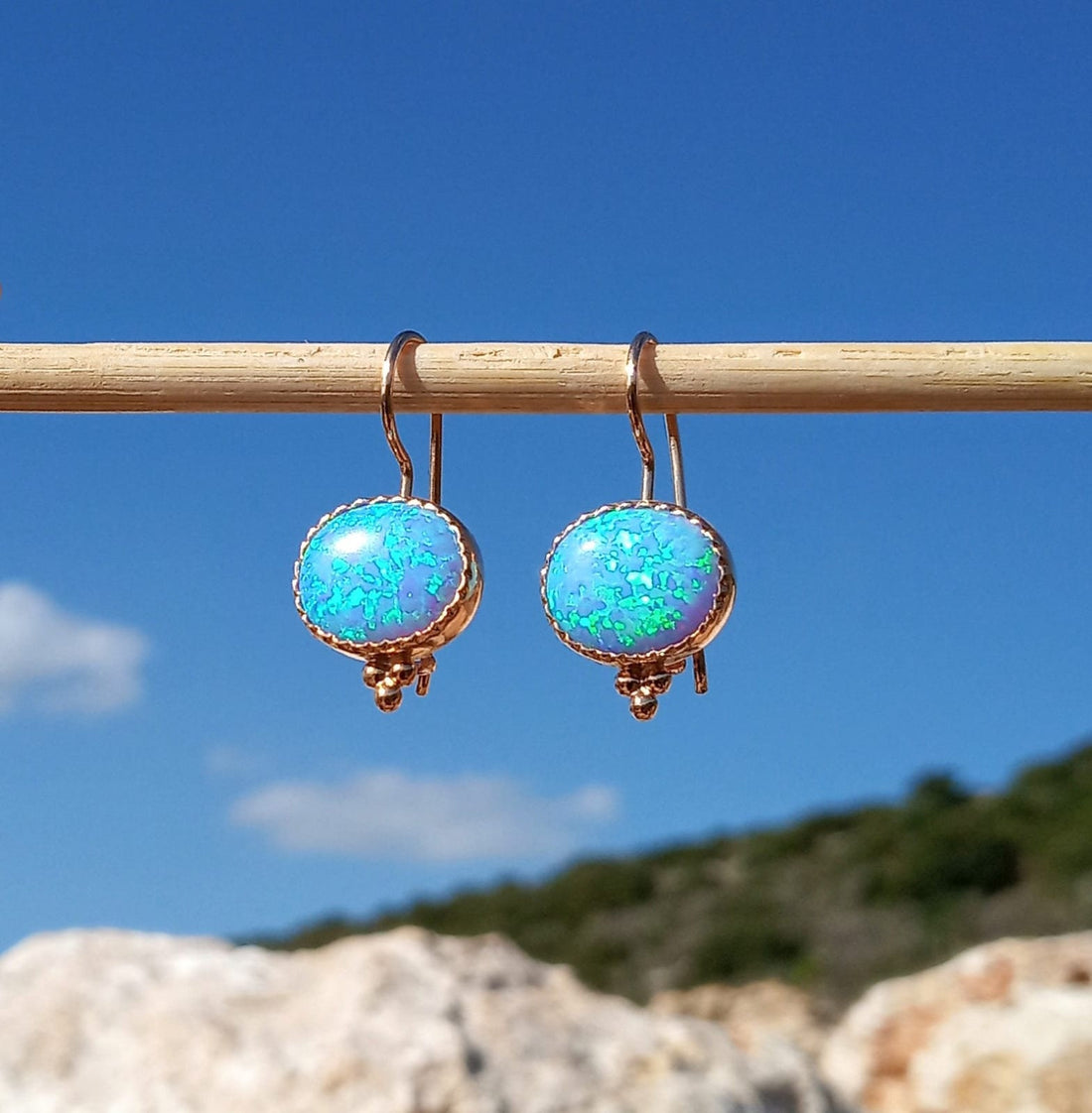 עגילי זהב אופל לנשים, עגילי אבן אובל כחולים