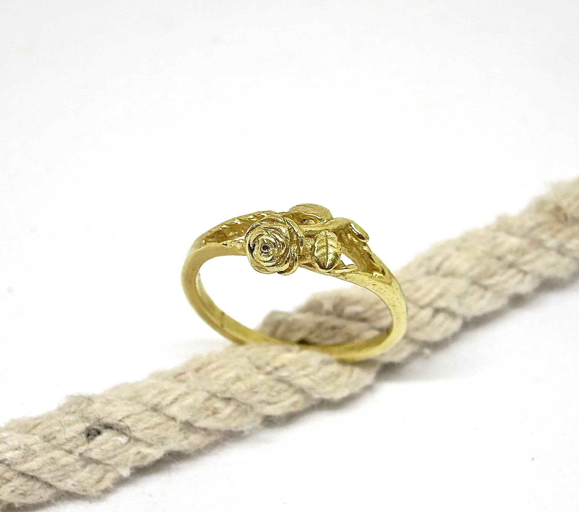 טבעת ורד מזהב מלא 14 קראט