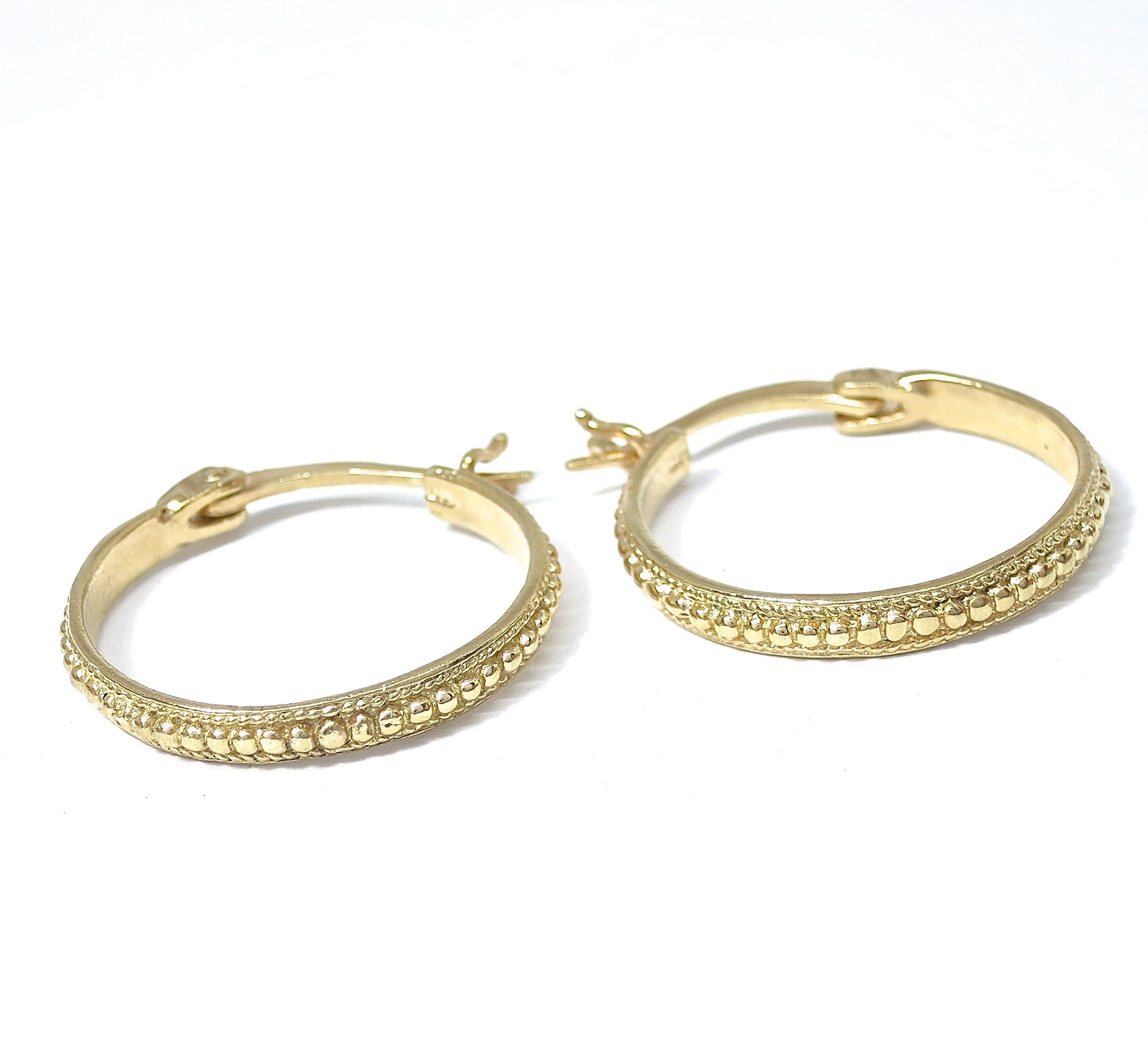 עגילי חישוק זהב בסגנון וינטג'