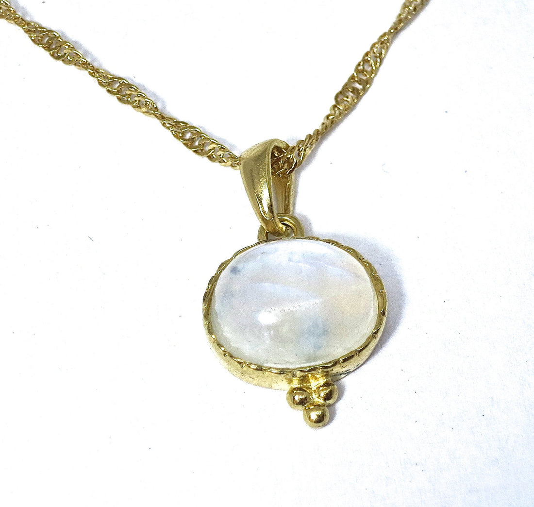 שרשרת זהב מונסטון, שרשרת זהב מלא 14 קראט משובצת באבן מונסטון לנשים