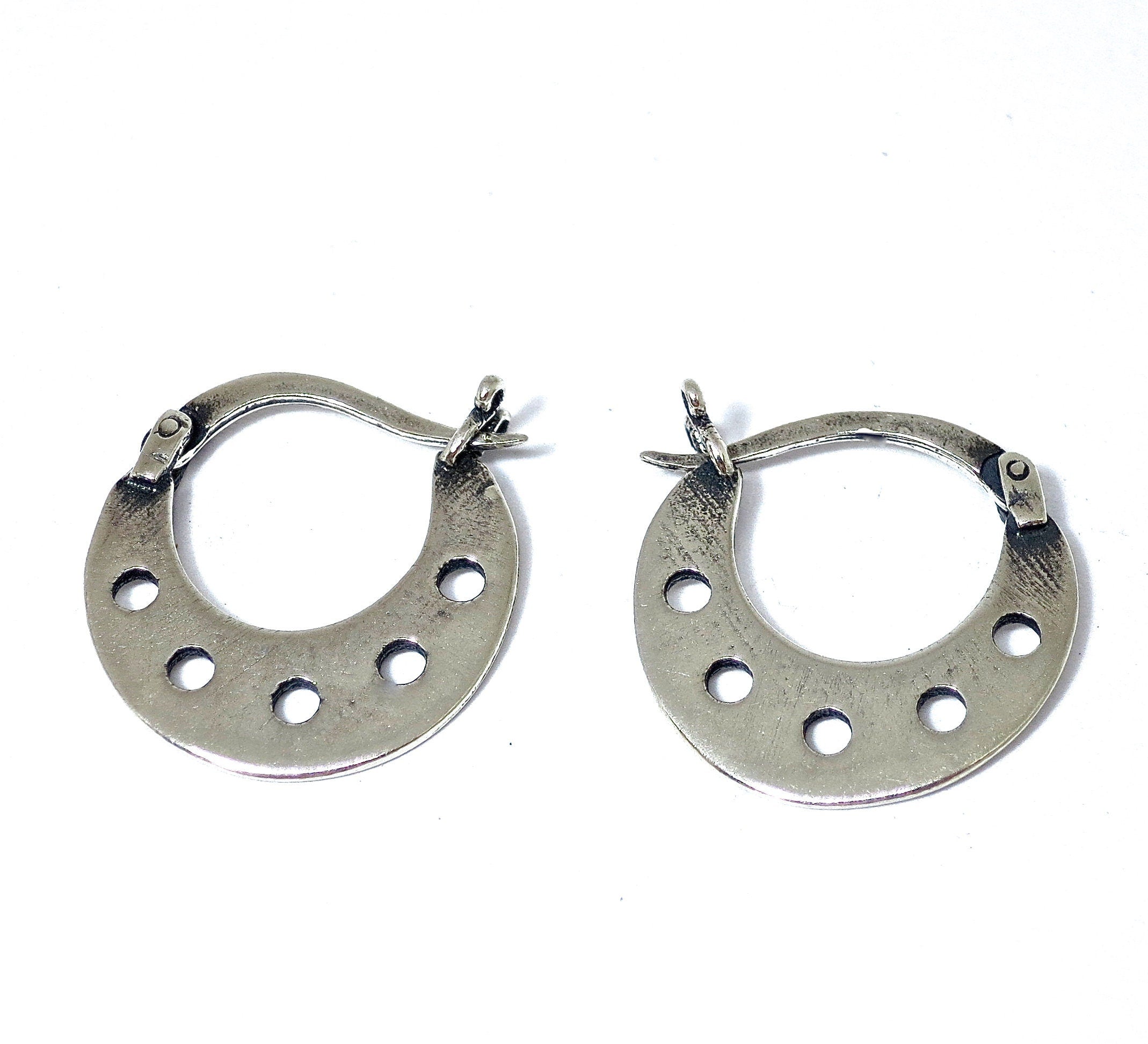 עגילי חישוק כסף 925 בעבודת יד