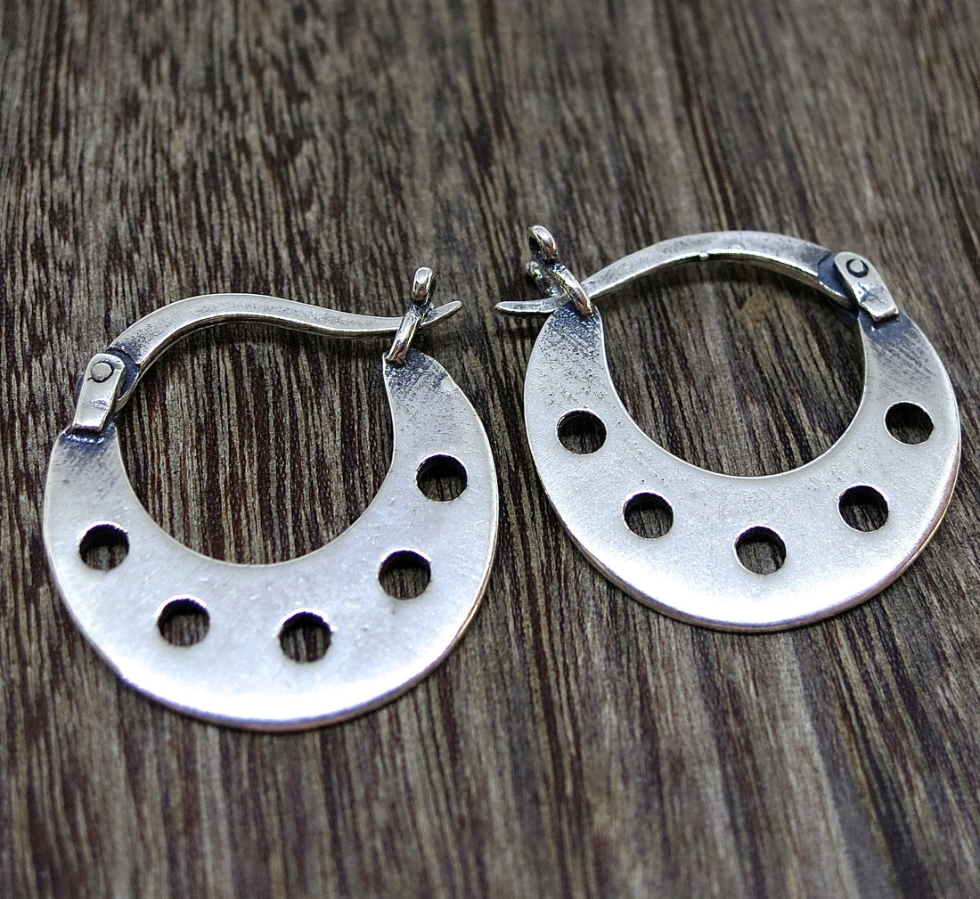 עגילי חישוק כסף 925 בעבודת יד