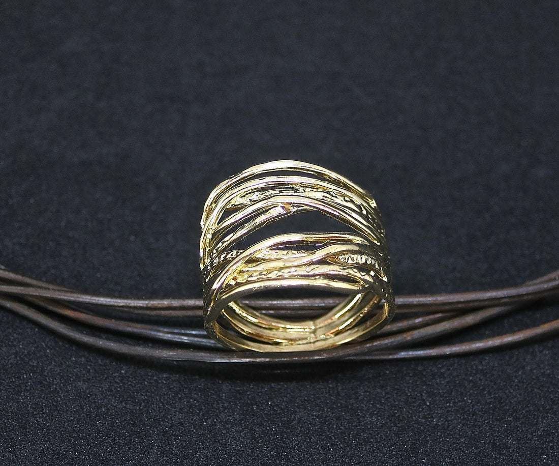 טבעת זהב, טבעת רב-טבעית, טבעת רחבה ועבה