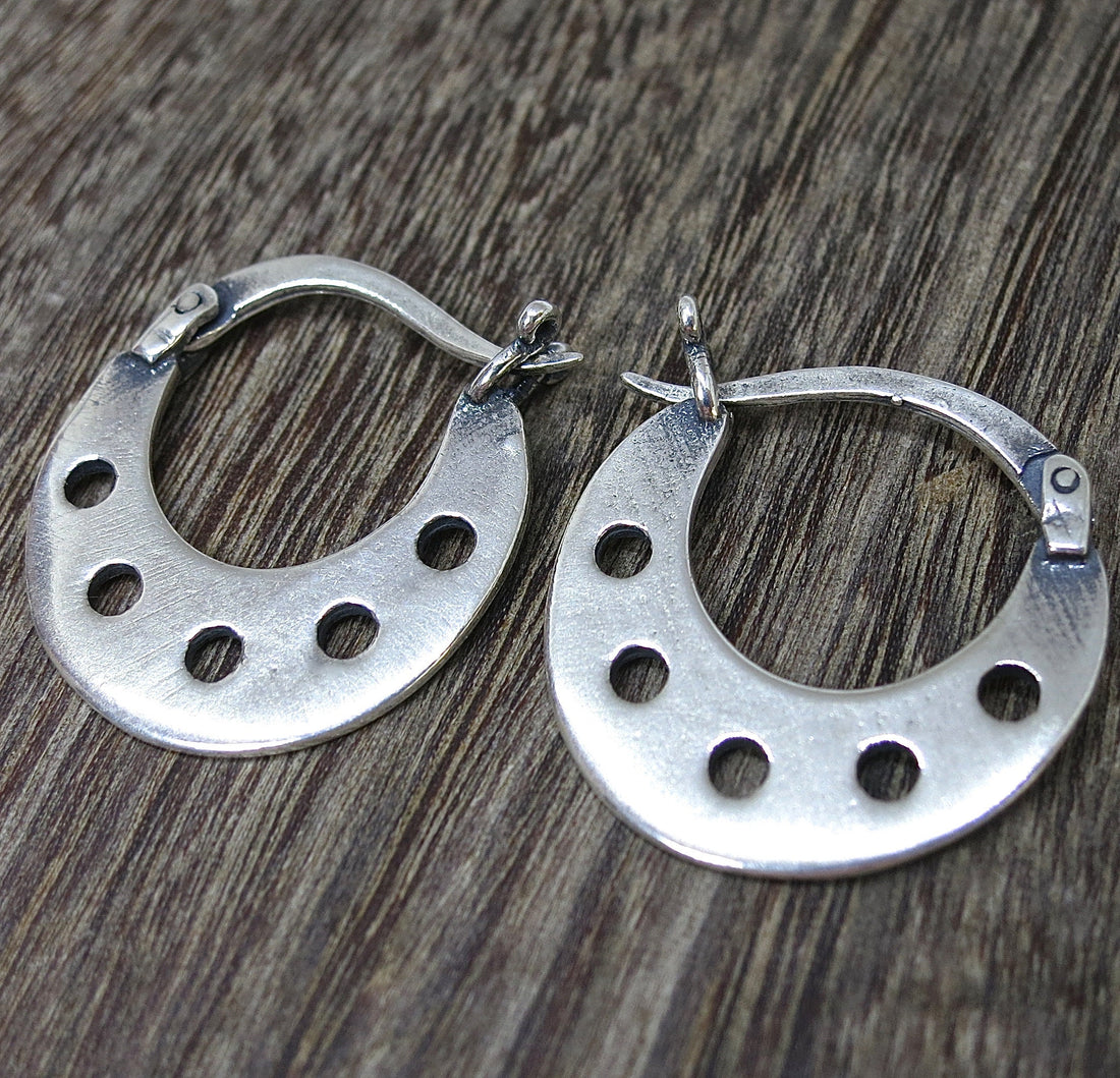 עגילי חישוק כסף 925 בעבודת יד