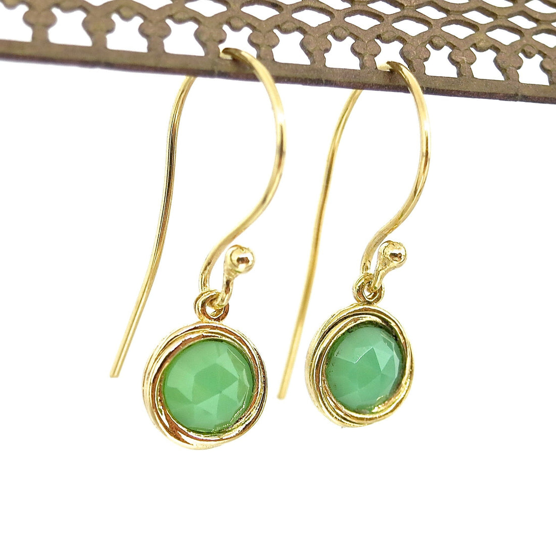 עגילי זהב 14 קראט משובצים בירקן, עגילי זהב 14 קראט משובצים בירקן ירוק