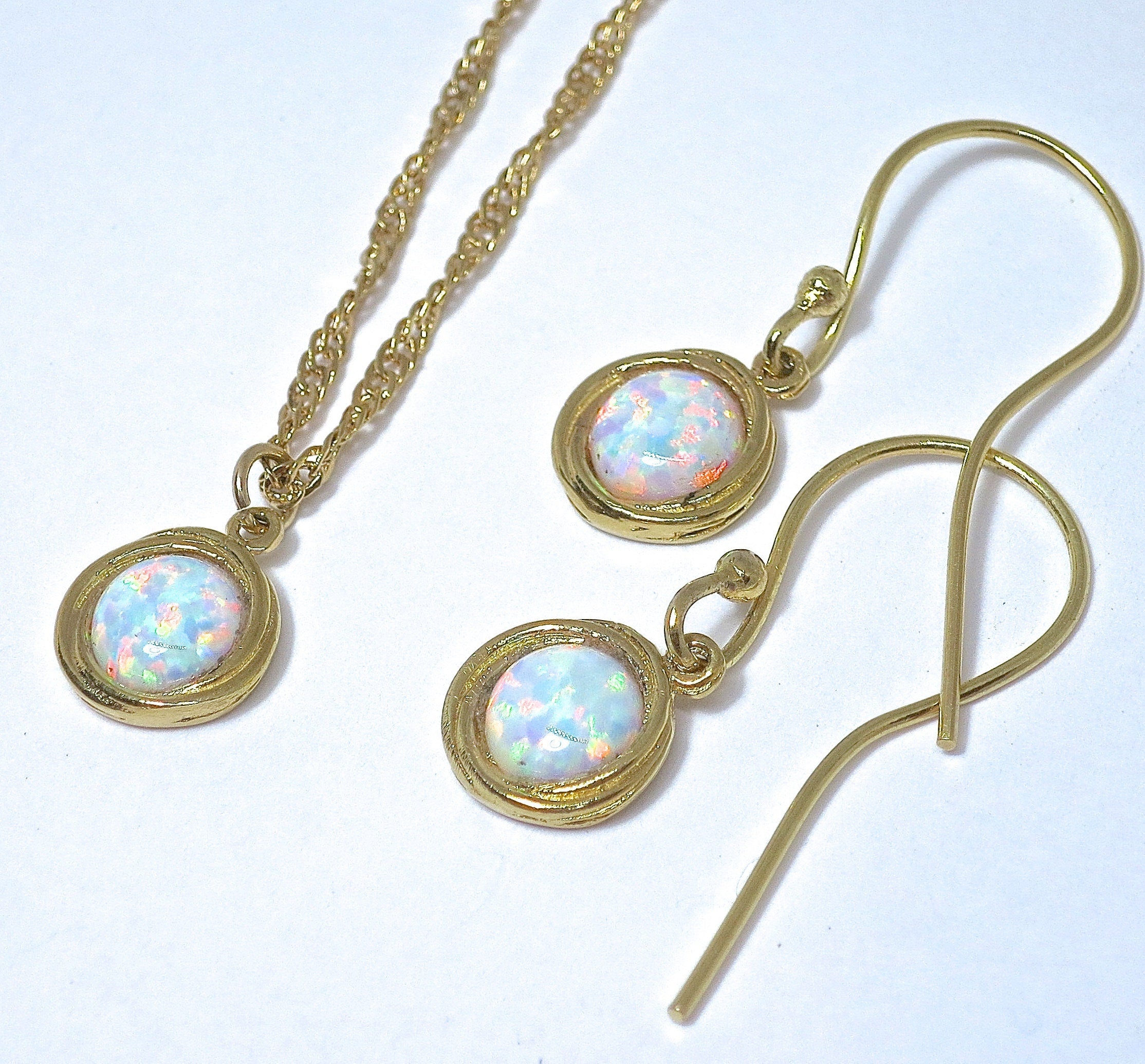 סט תכשיטי אופל, עגילים ושרשרת, סט עגילים ושרשרת מזהב לבן אופל