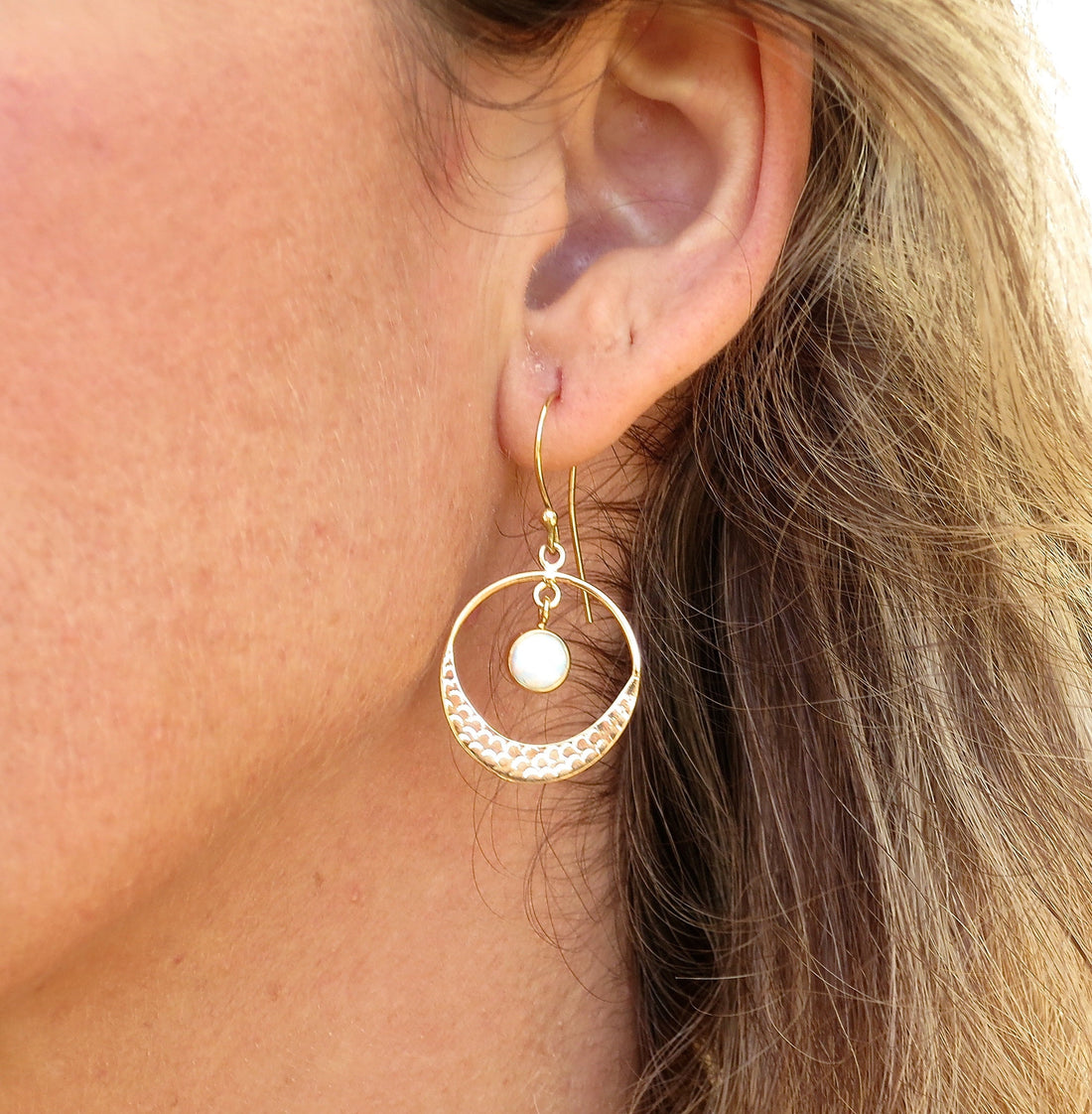 עגילי חישוק כסף אופל, עגילים תלויים בעבודת יד