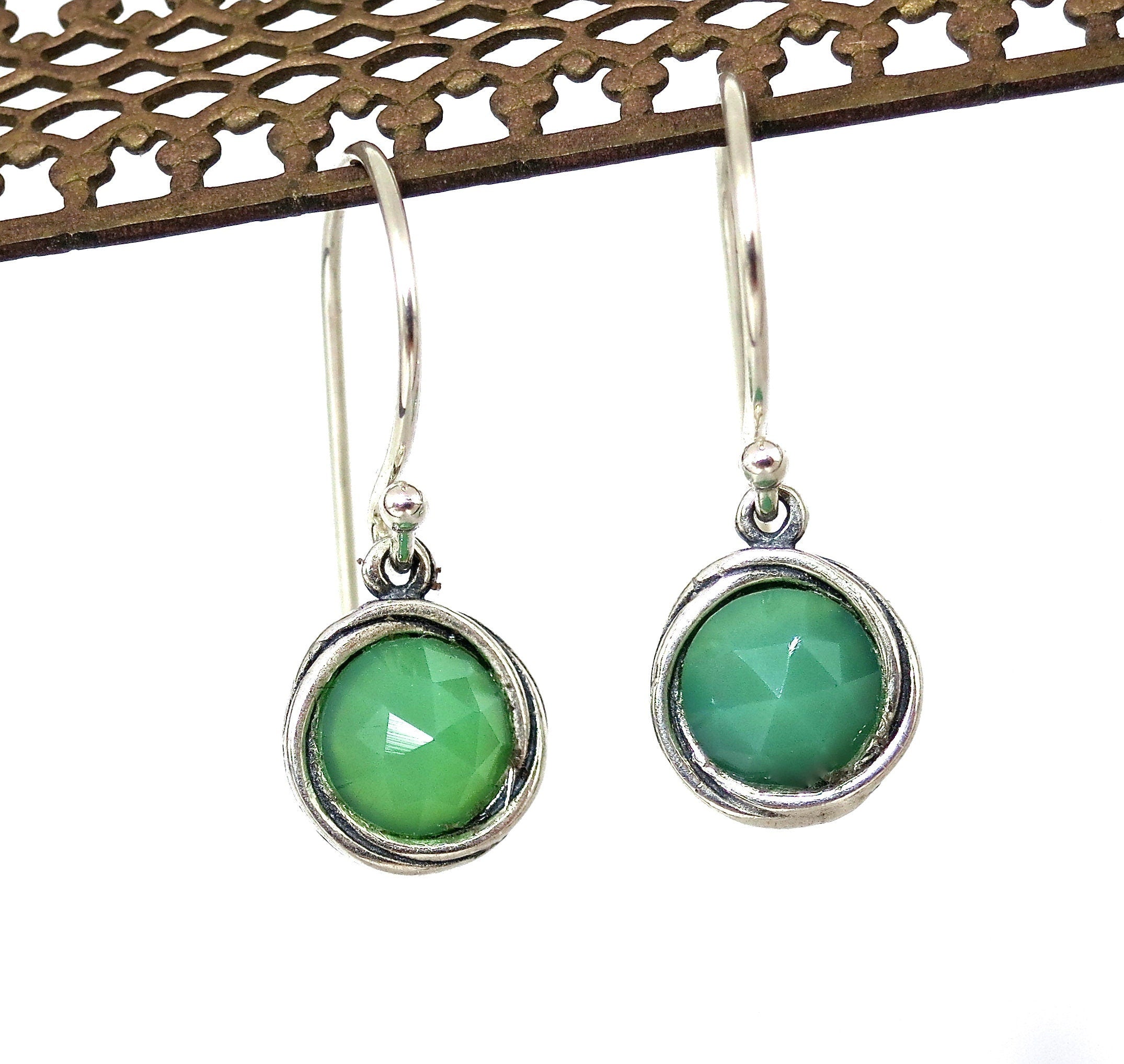 סט עגילים ושרשרת ירקן, סט תכשיטי כסף סטרלינג 925, עגילים ותליון משובצים באבנים ירוקות
