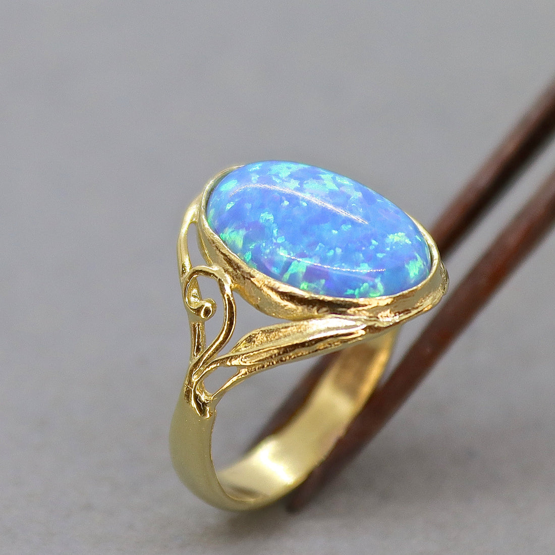 טבעת זהב אופל, טבעת סוליטר ויקטוריאנית בעבודת יד