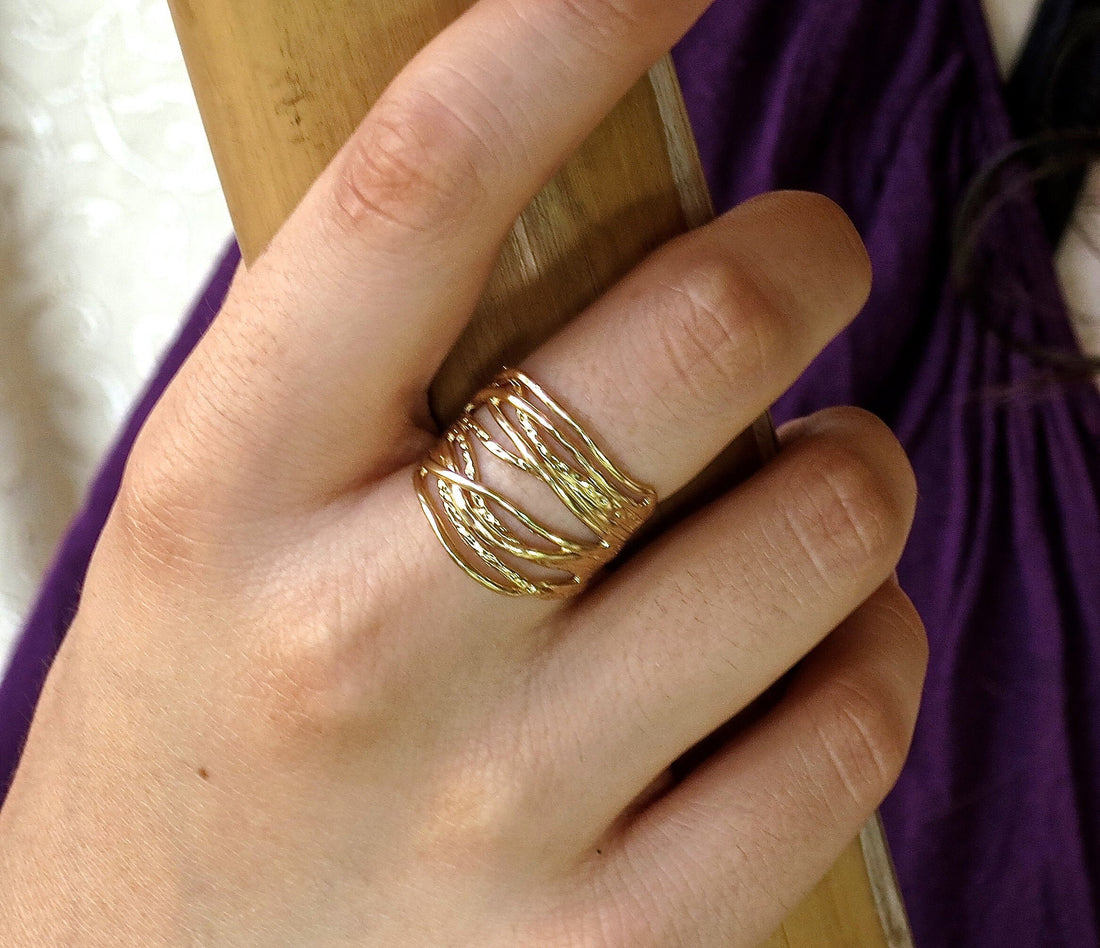 טבעת זהב, טבעת רב-טבעית, טבעת רחבה ועבה