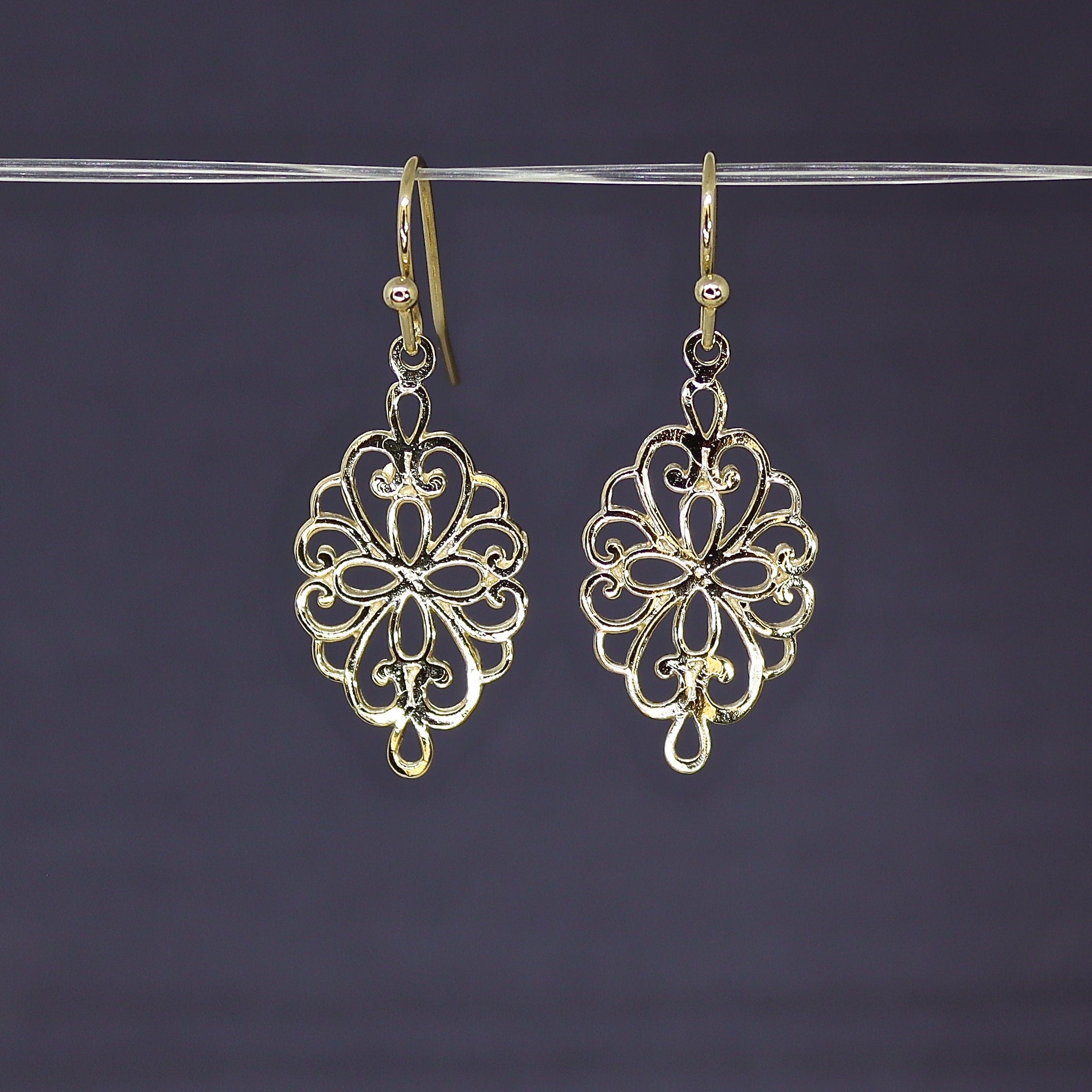 עגילי זהב מלאים בצורת פיליגרן, עגילי זהב 14 קראט, עגילים ויקטוריאניים