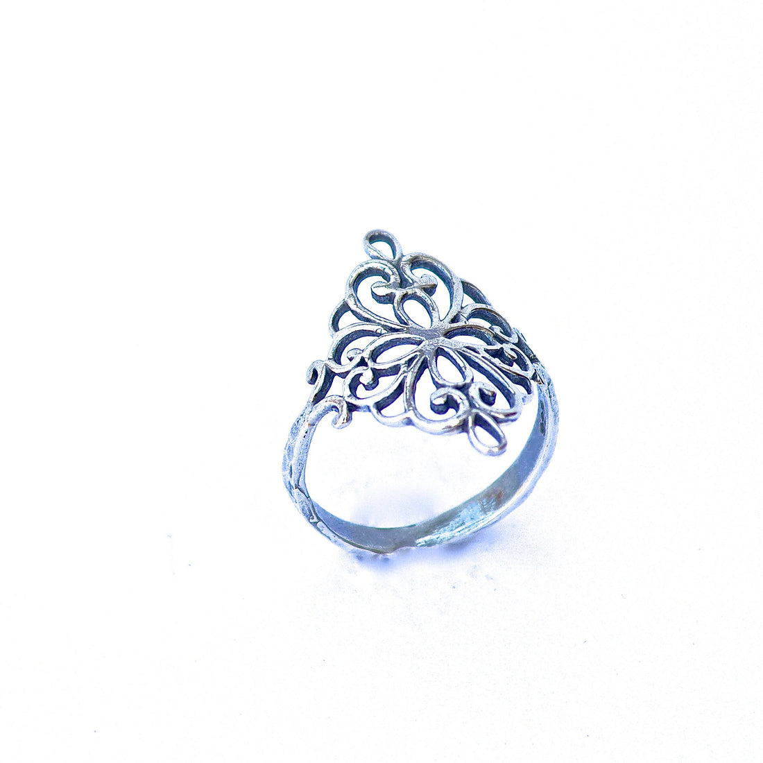 טבעת כסף סטרלינג פיליגרן: תכשיטים ויקטוריאניים בעבודת יד