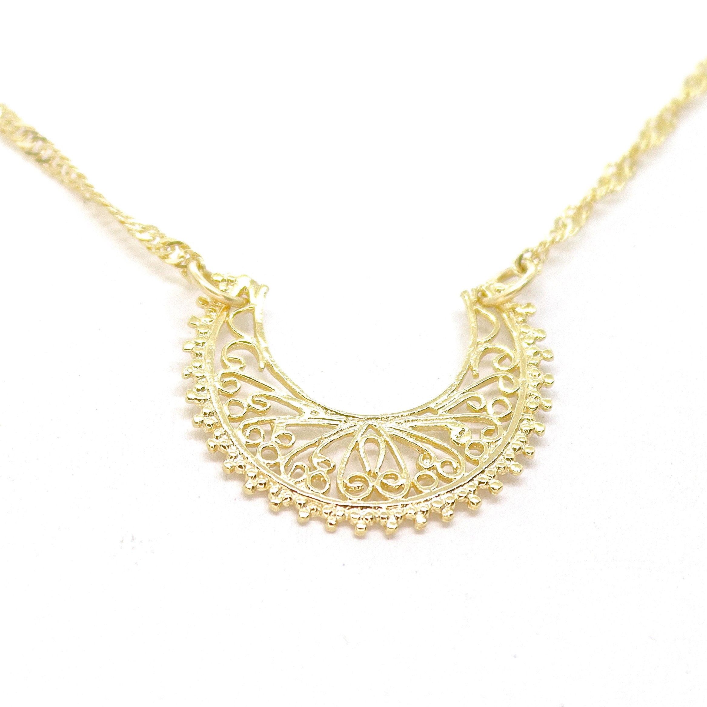 שרשרת סהר פיליגרן: תכשיטים בוהמיים מצופים זהב 14 קראט