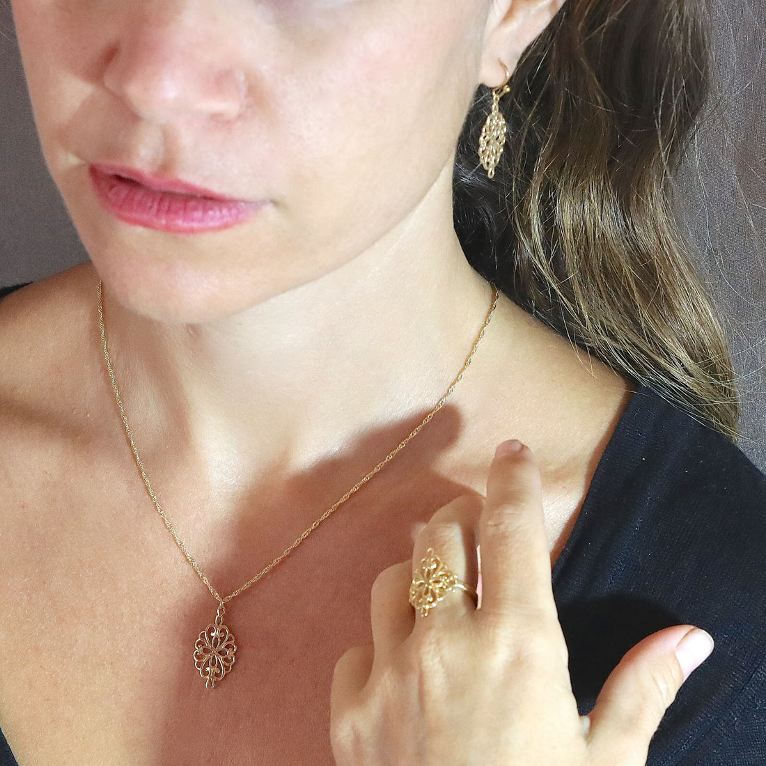 עגילי זהב מלאים בצורת פיליגרן, עגילי זהב 14 קראט, עגילים ויקטוריאניים