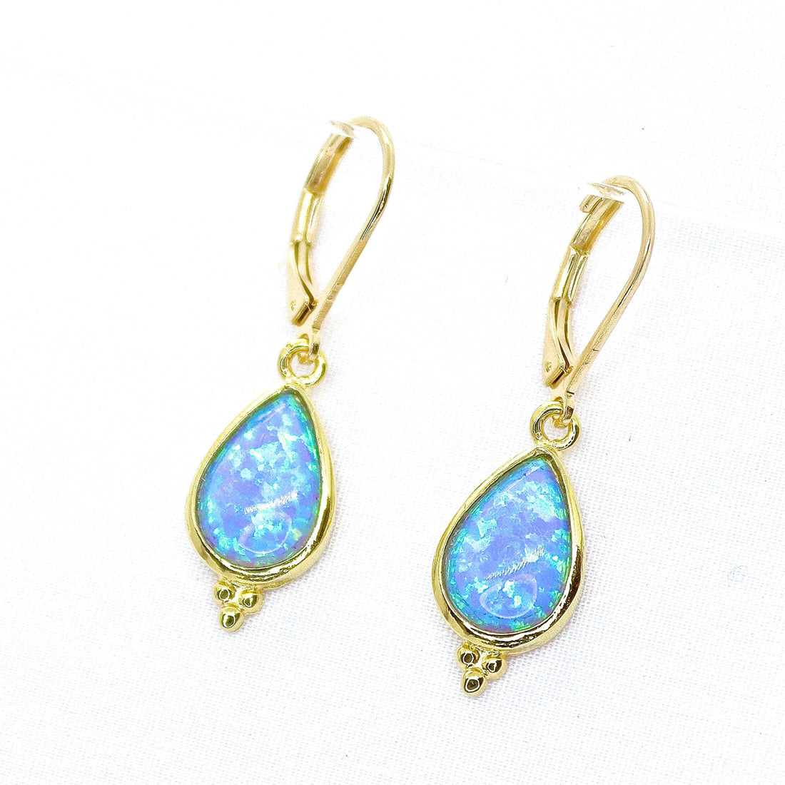 עגילי אופל זהב 14 קראט, עגילי אופל כחול מזהב 14 קראט מלא