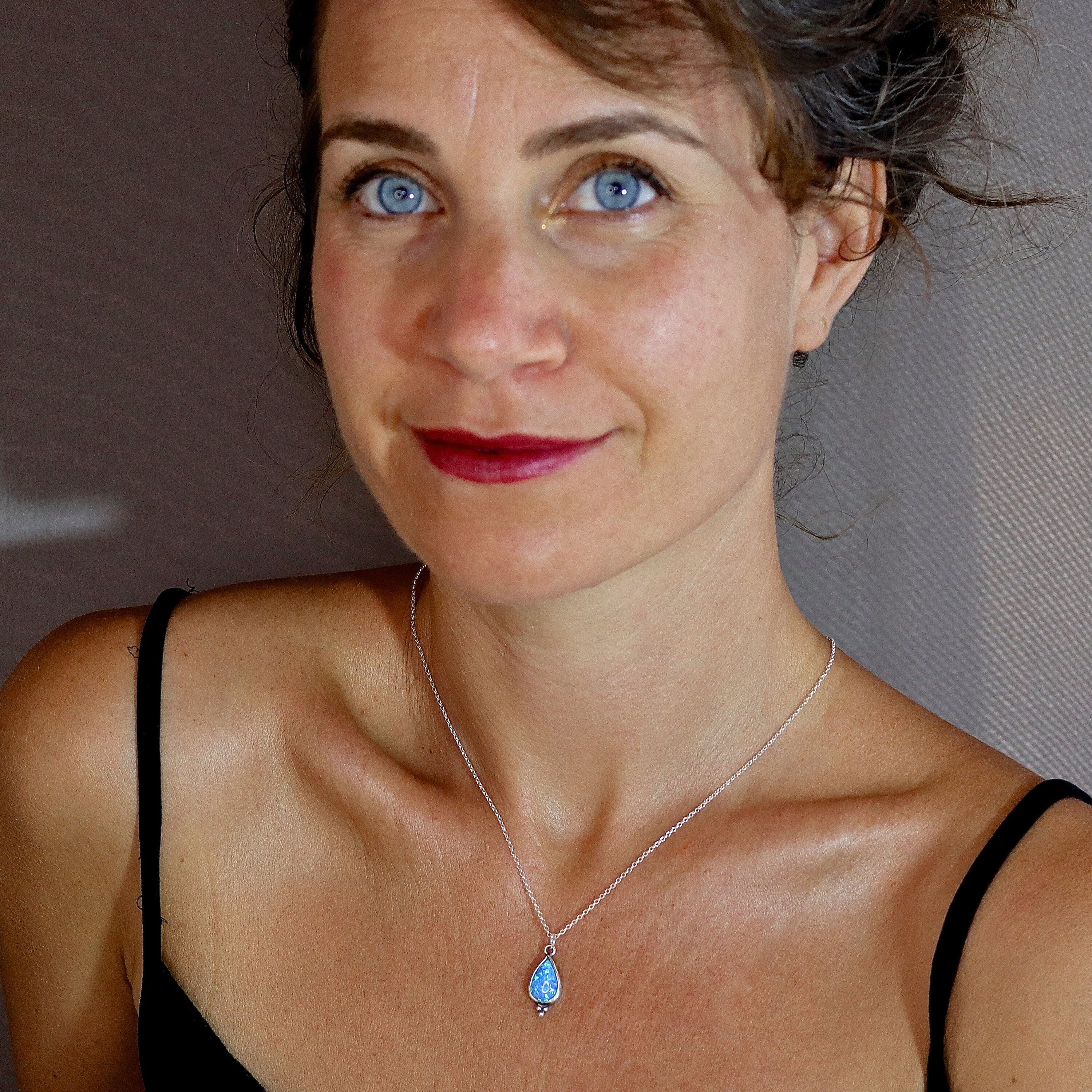 תליון שרשרת טיפת אופל, תליון דמעה מכסף סטרלינג 925, שרשרת אופל כחול