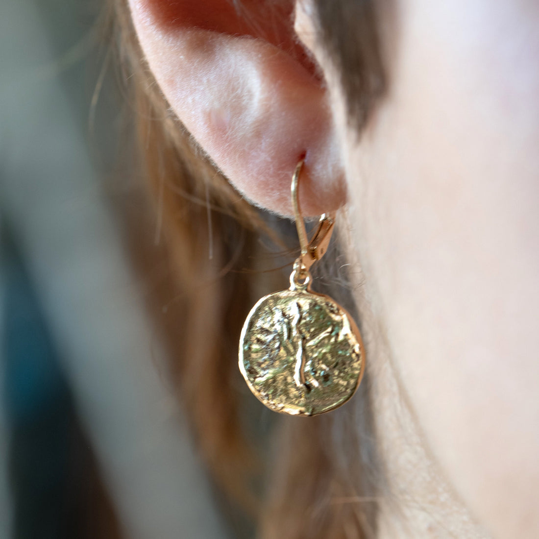 עגילי דיסק זהב תלויים, עגילי טקסטורה