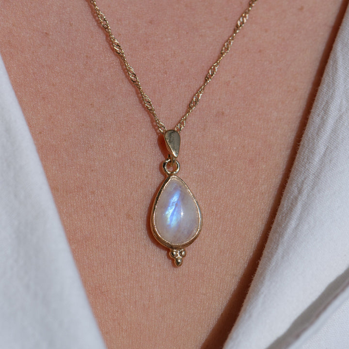 שרשרת אבן ירח, שרשרת טיפות מזהב מלא 14 קראט