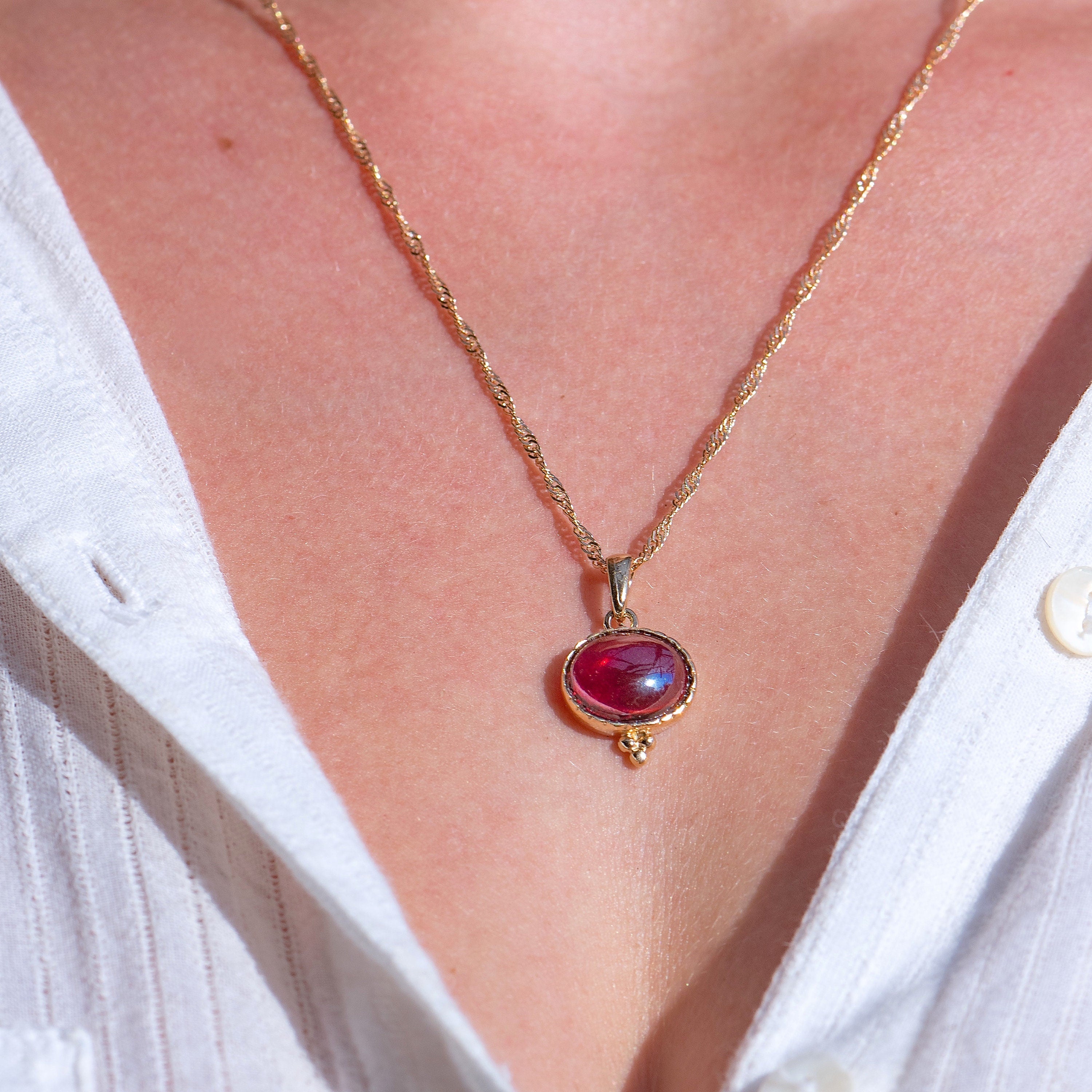 שרשרת תליון זהב גארנט, תכשיטי אבן לידה לנשים