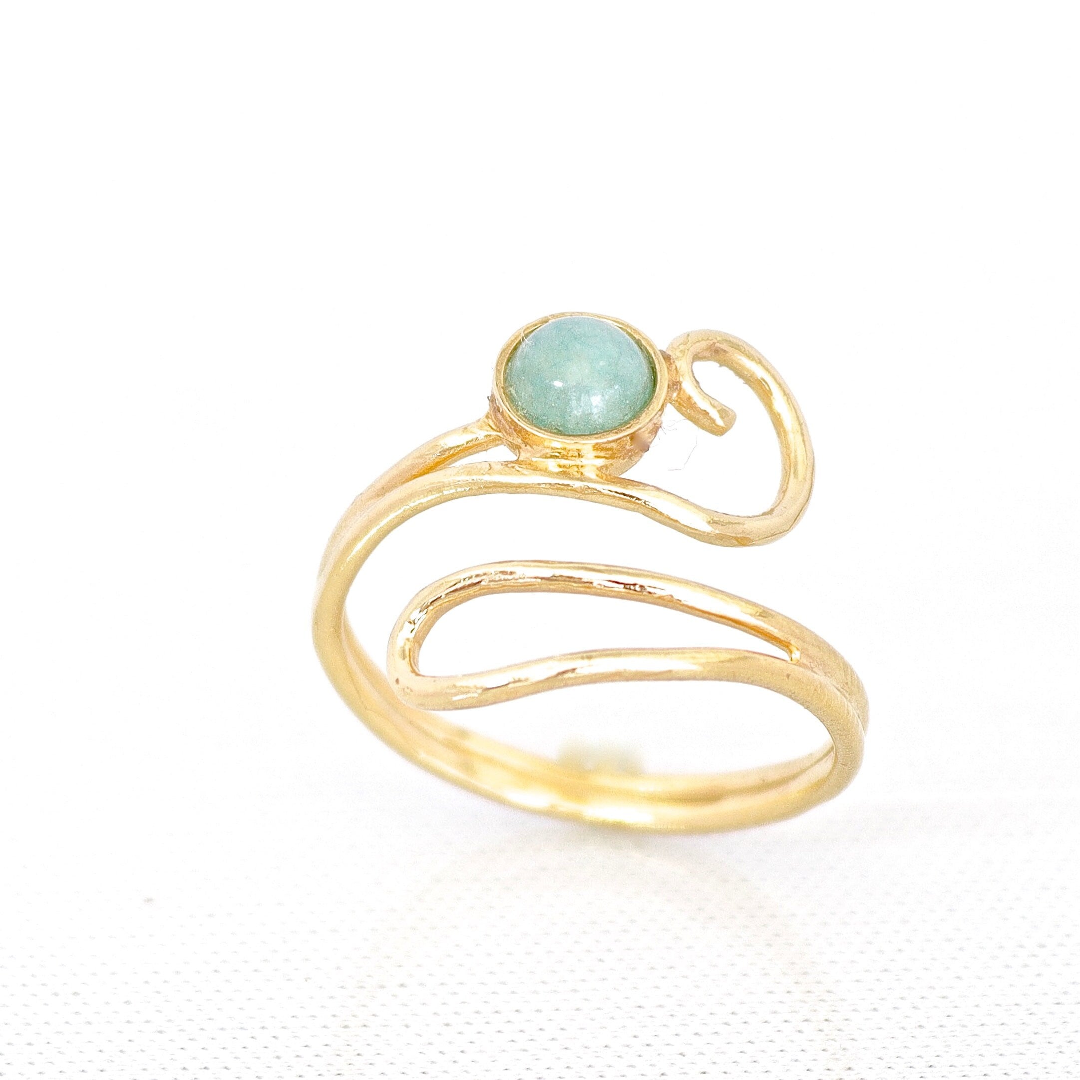 טבעת פתוחה מתכווננת מזהב אקוומרין