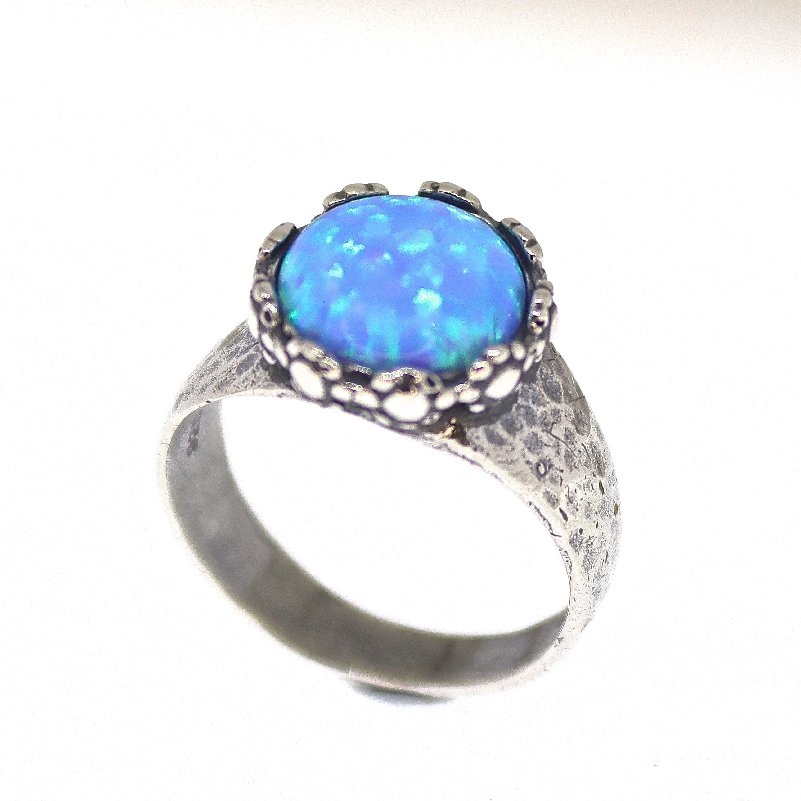 טבעת כסף סטרלינג 925 בעבודת יד משובצת אקוומרין