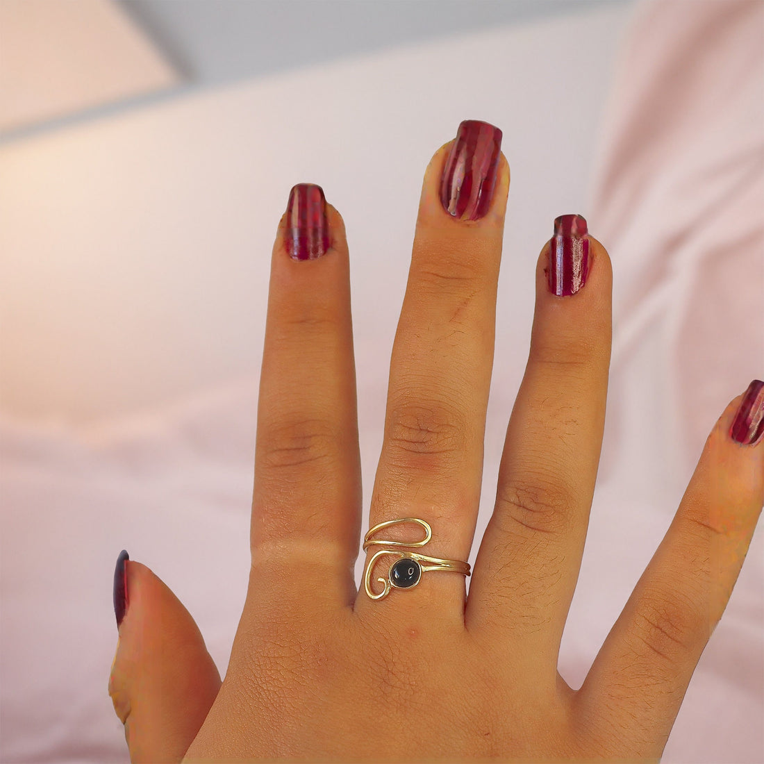 טבעת זהב אוניקס לנשים - תכשיטי זהב שחור פתוחים מתכווננים