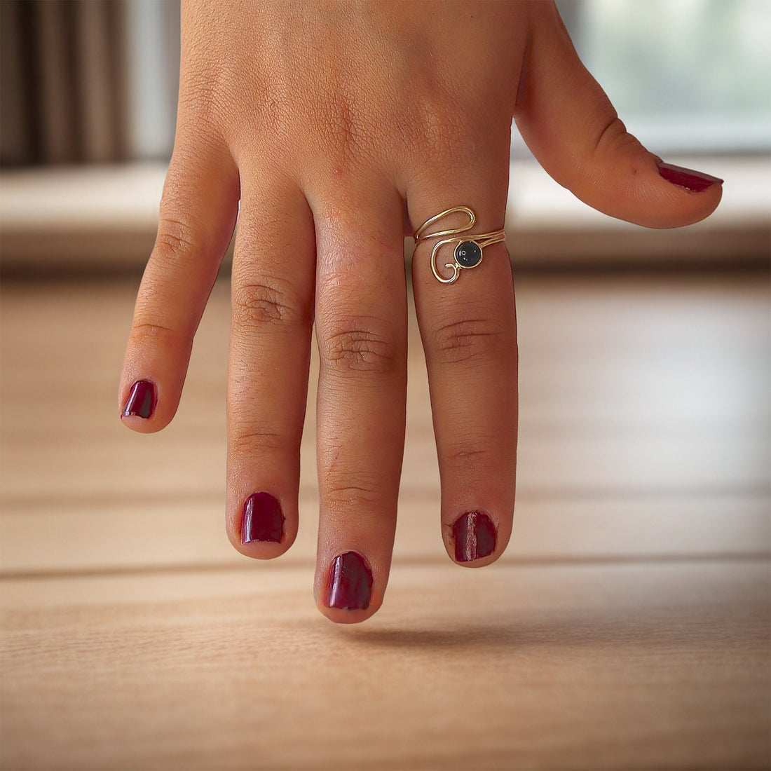 טבעת זהב אוניקס לנשים - תכשיטי זהב שחור פתוחים מתכווננים