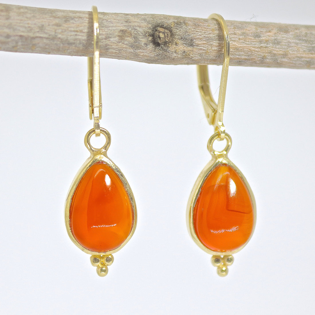 עגילי זהב קרנליאן תלויים, עגילי אבן כתומה דמעה