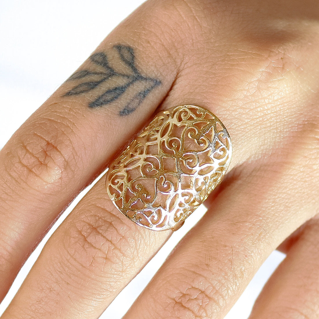 טבעת תחרה פיליגרן ארוכה מזהב 14 קראט