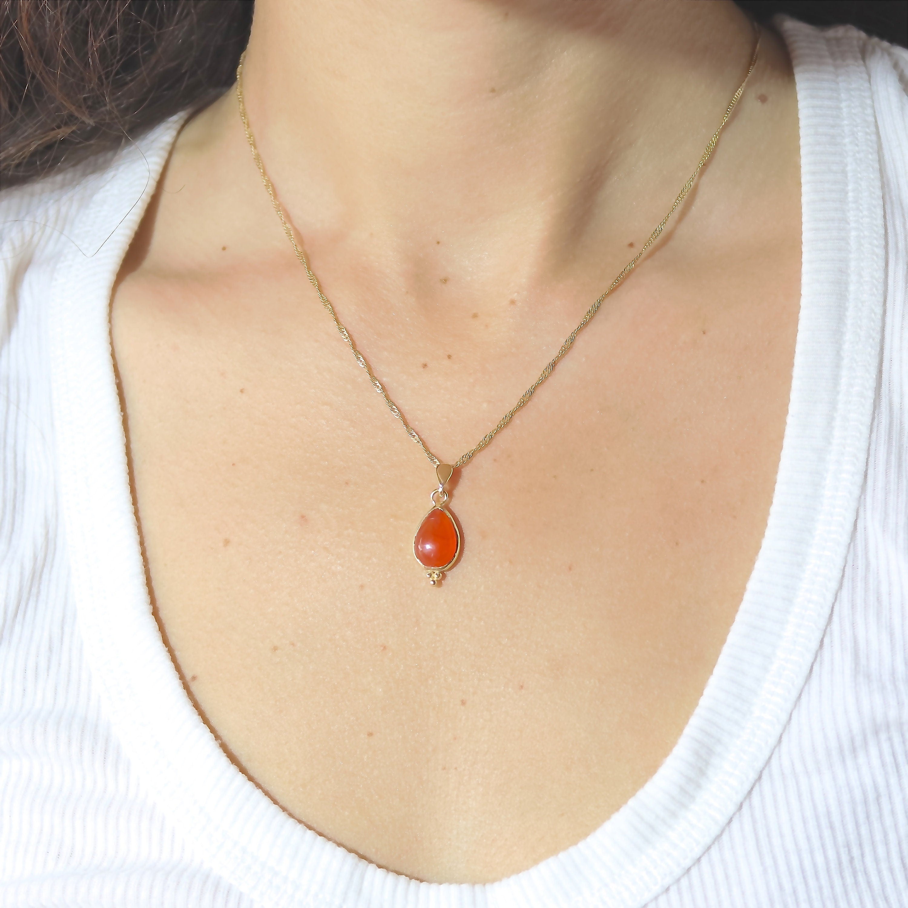 שרשרת קרנליאן מזהב 14 קראט, תליון אבן זהב כתומה עם דמעה