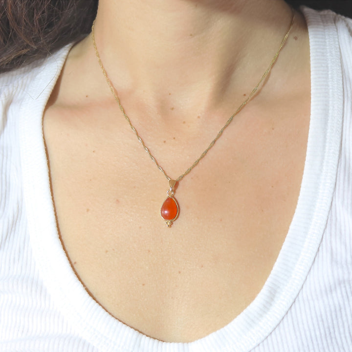 שרשרת קרנליאן מזהב 14 קראט, תליון אבן זהב כתומה עם דמעה